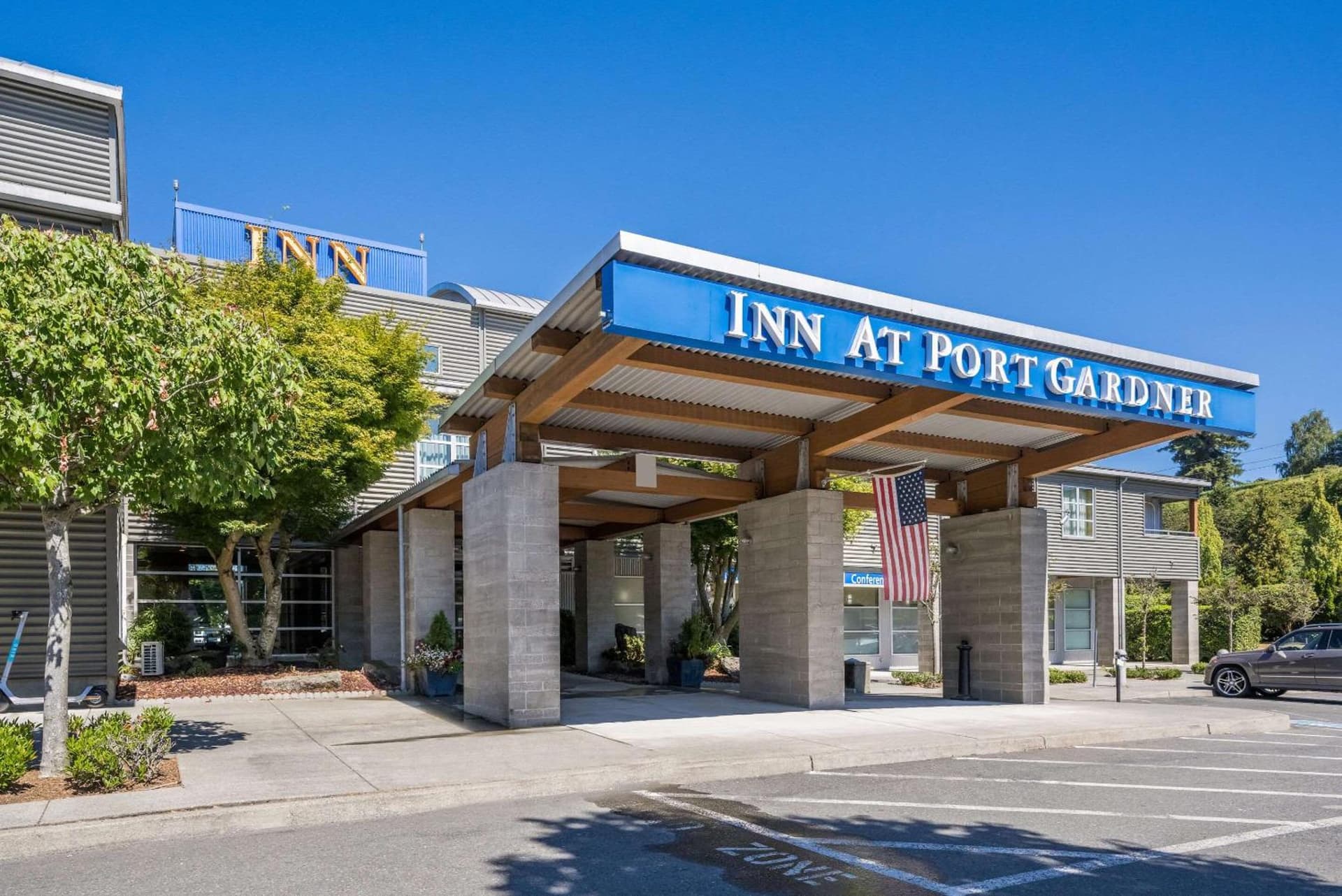 Inn at Port Gardner-Everett Waterfront, an Ascend Collection Hotel interior in Everett, WA — gallery photo 2