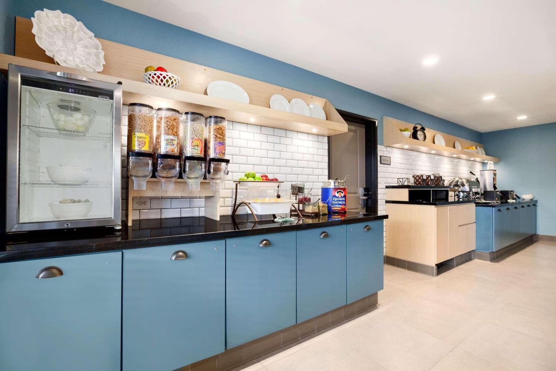 Country Inn & Suites by Radisson Roseville - St Paul gallery photo in Roseville, MN — image 12
