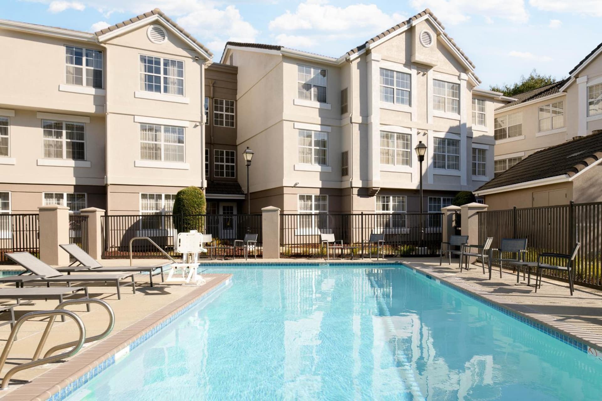 Residence Inn Pleasanton gallery photo in Pleasanton, CA — image 8