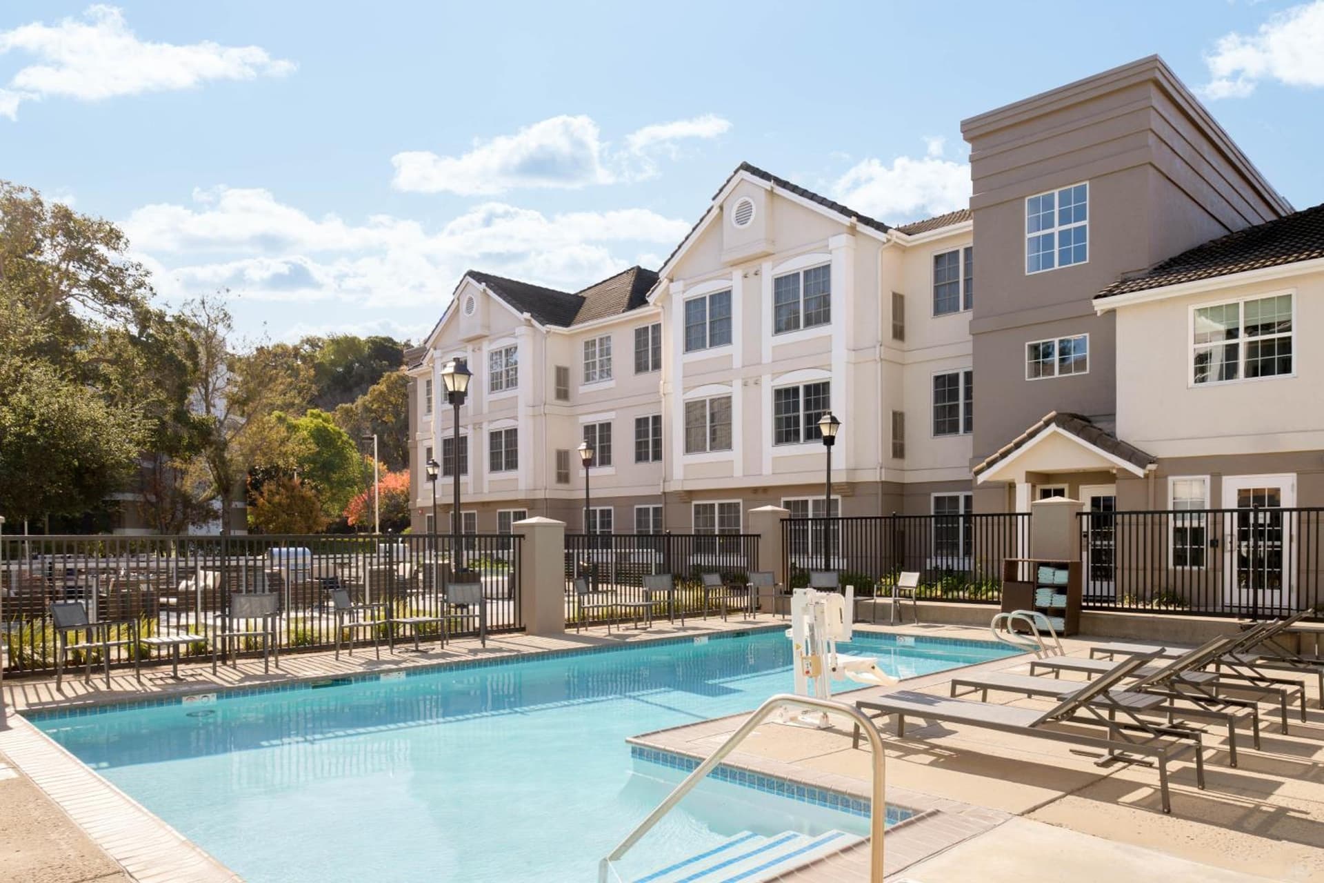 Residence Inn Pleasanton gallery photo in Pleasanton, CA — image 24