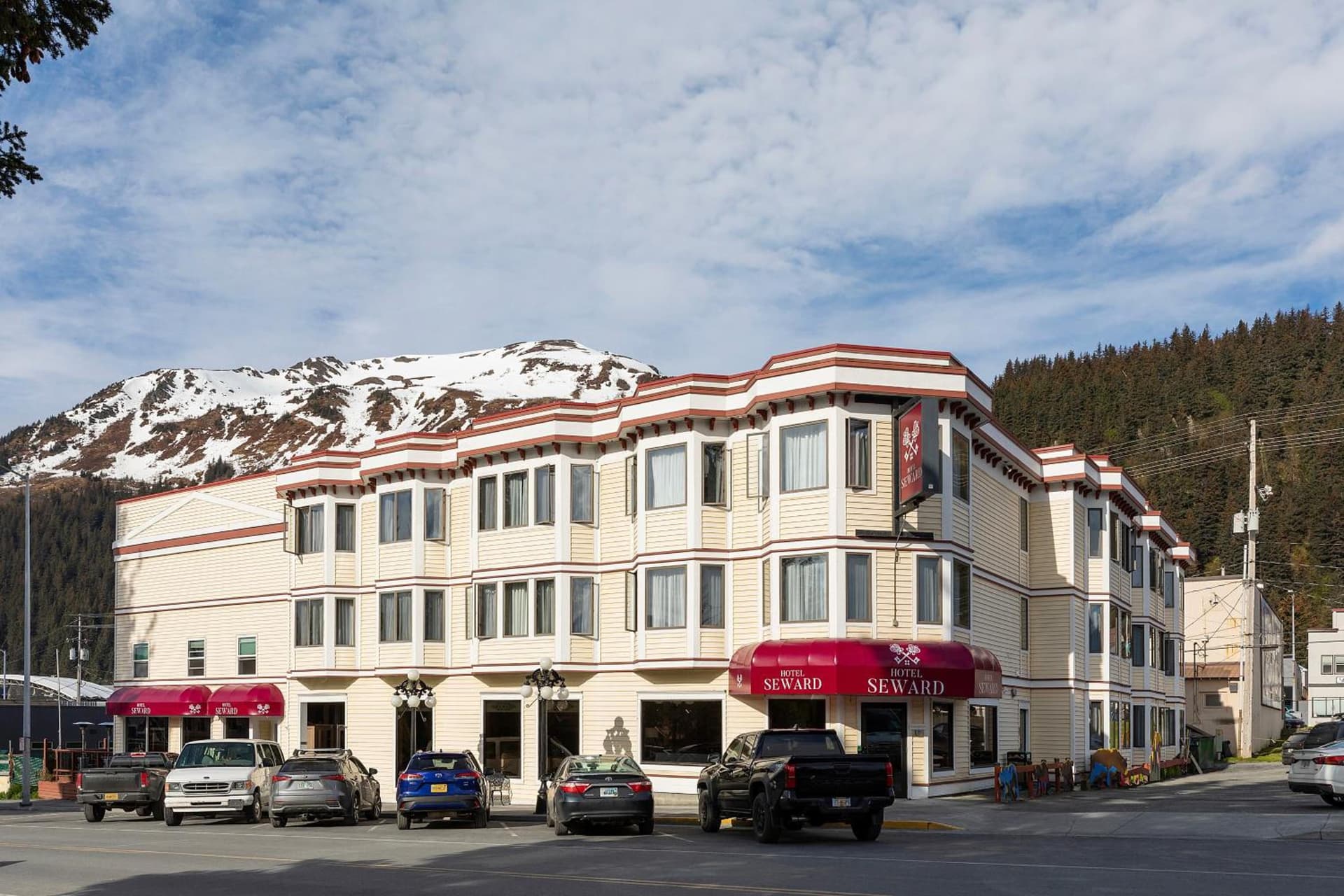 Hotel Seward featured exterior or lobby in Seward, AK — similar hotel