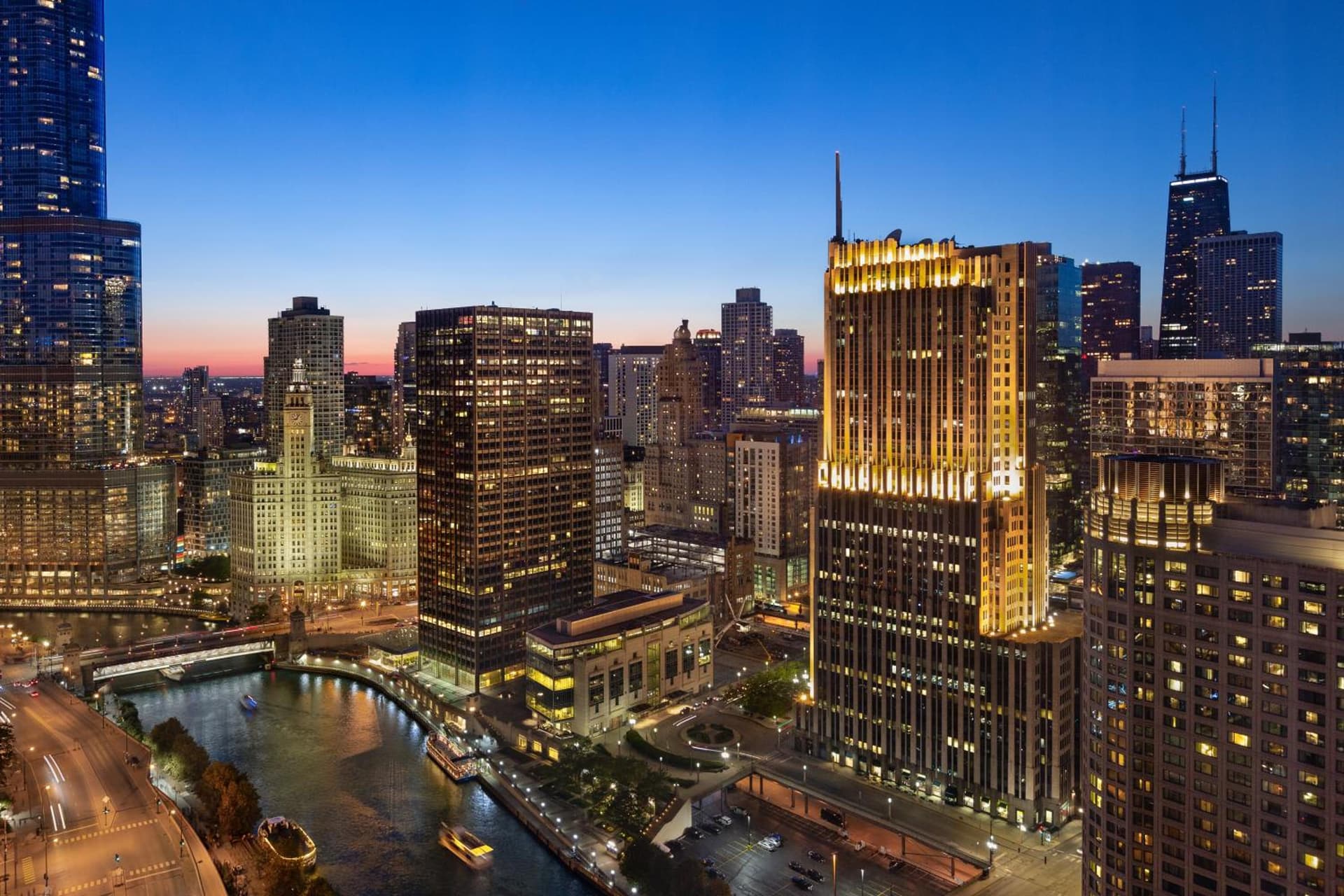 Swissotel Chicago — hotel in Chicago, Illinois