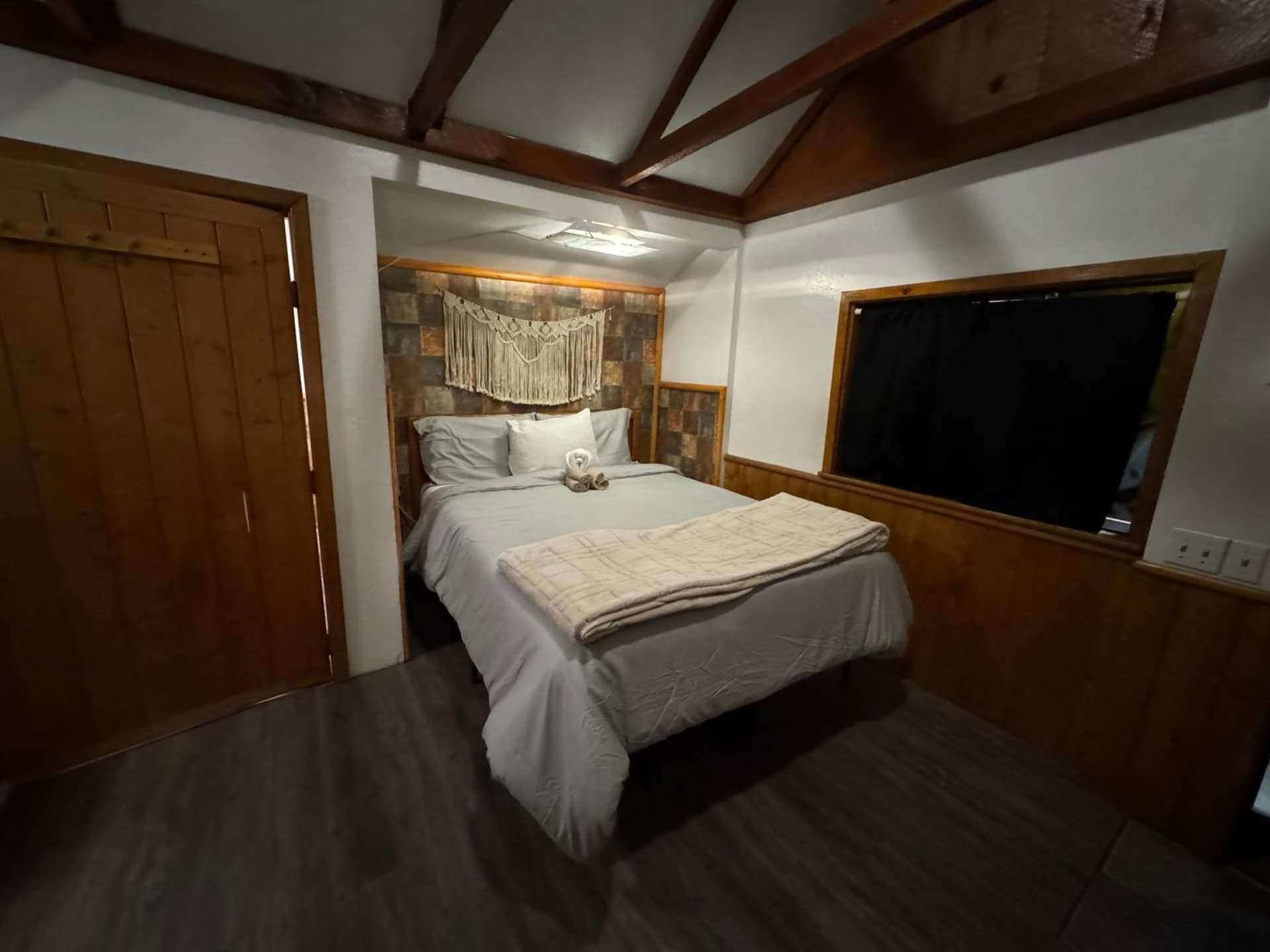 The Village Cabins interior in Big Bear Lake, CA — gallery photo 2
