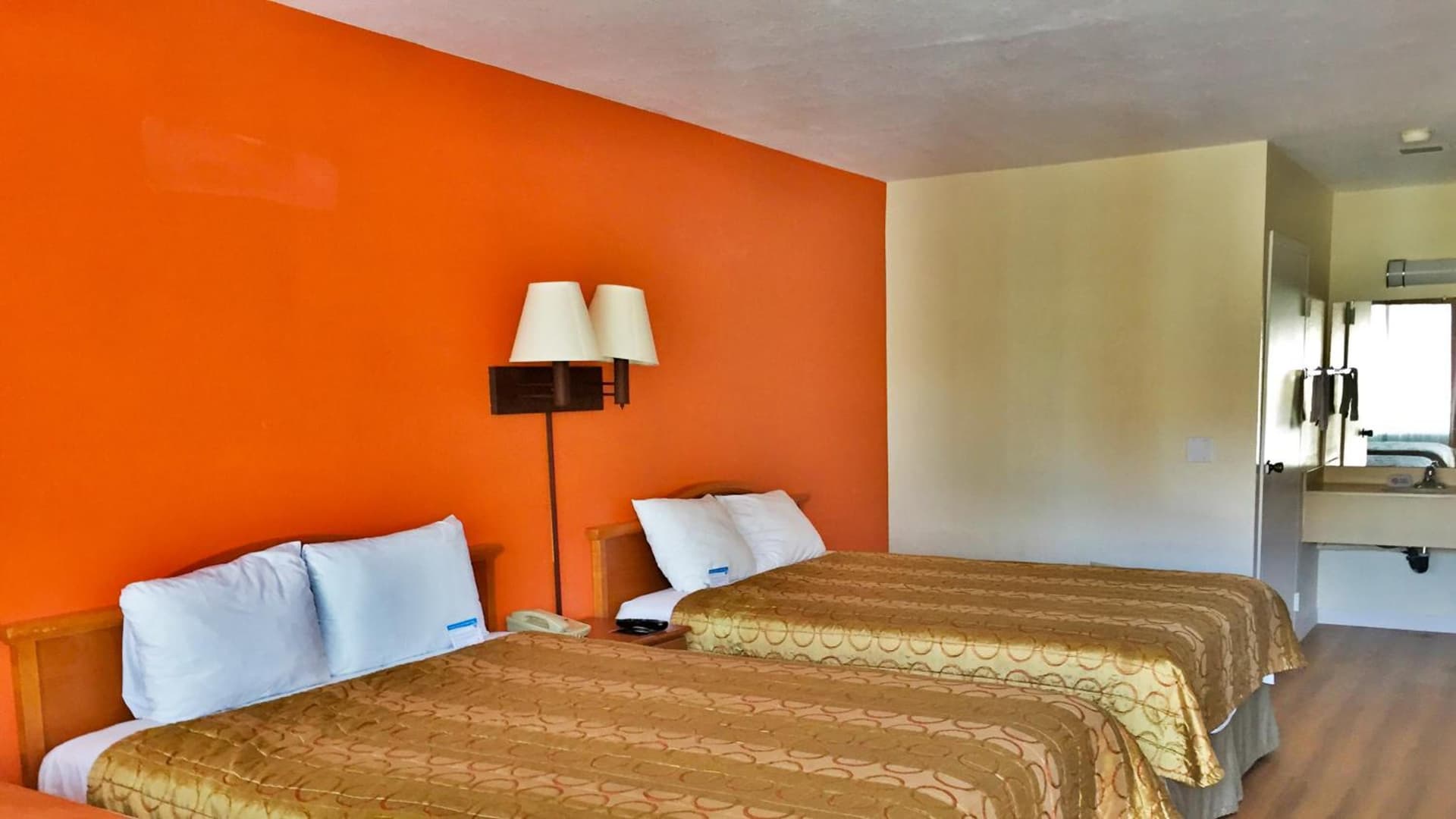 Motel 6-San Diego, CA - Southbay gallery photo in Chula Vista, CA — image 19