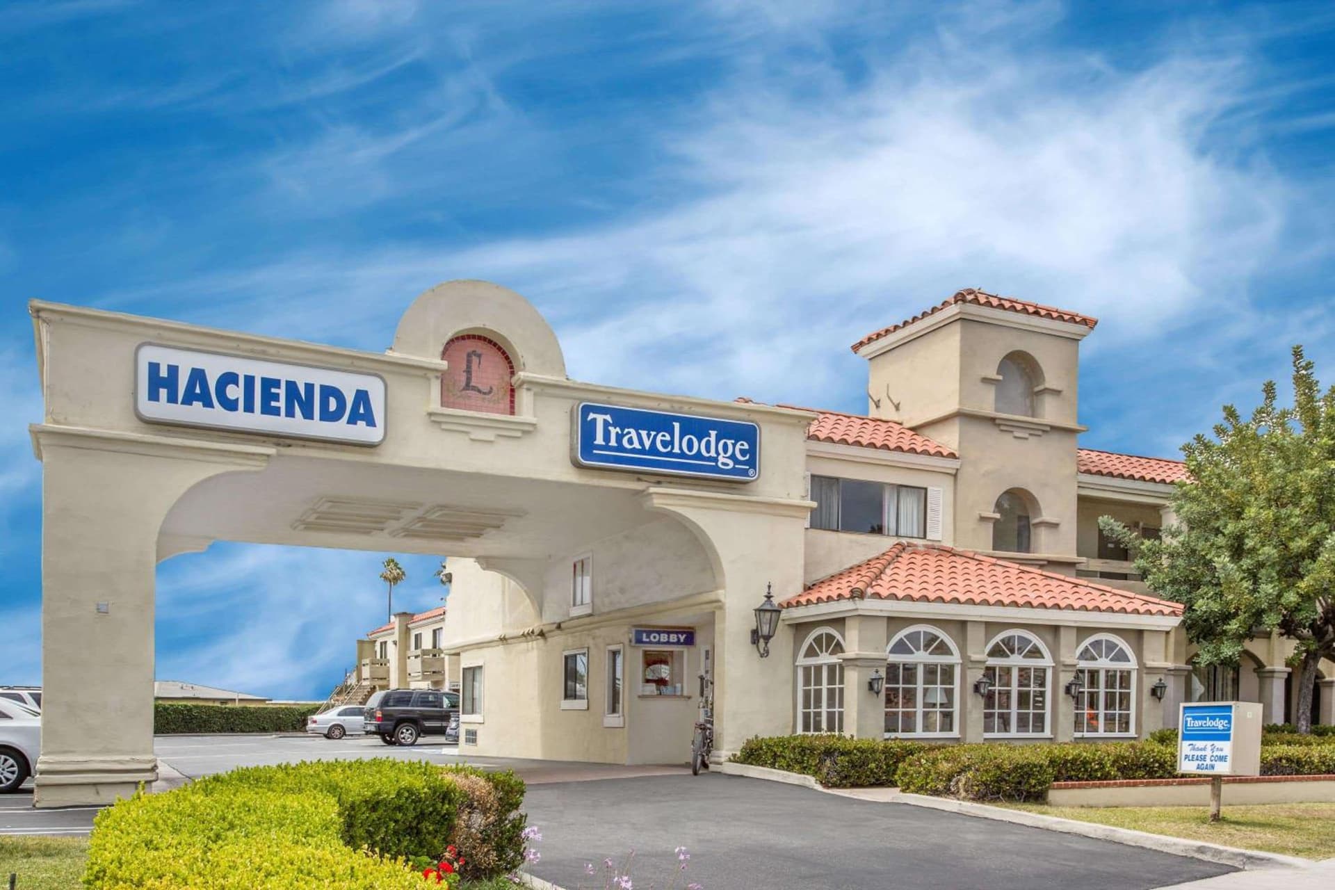 Travelodge by Wyndham Costa Mesa Newport Beach Hacienda featured exterior or lobby in Costa Mesa, CA — similar hotel