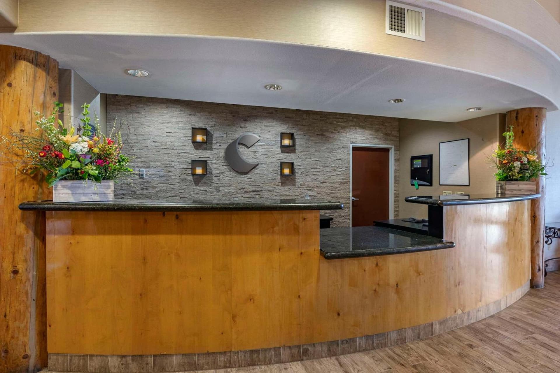 Comfort Suites Golden West on Evergreen Parkway gallery photo in Evergreen, CO — image 8