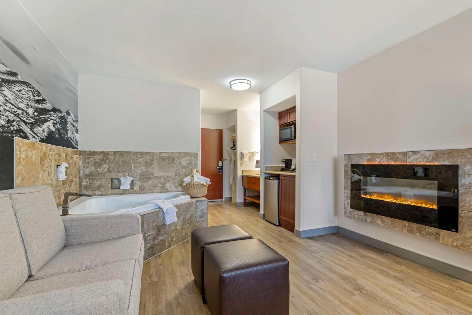 Comfort Suites Golden West on Evergreen Parkway gallery photo in Evergreen, CO — image 39