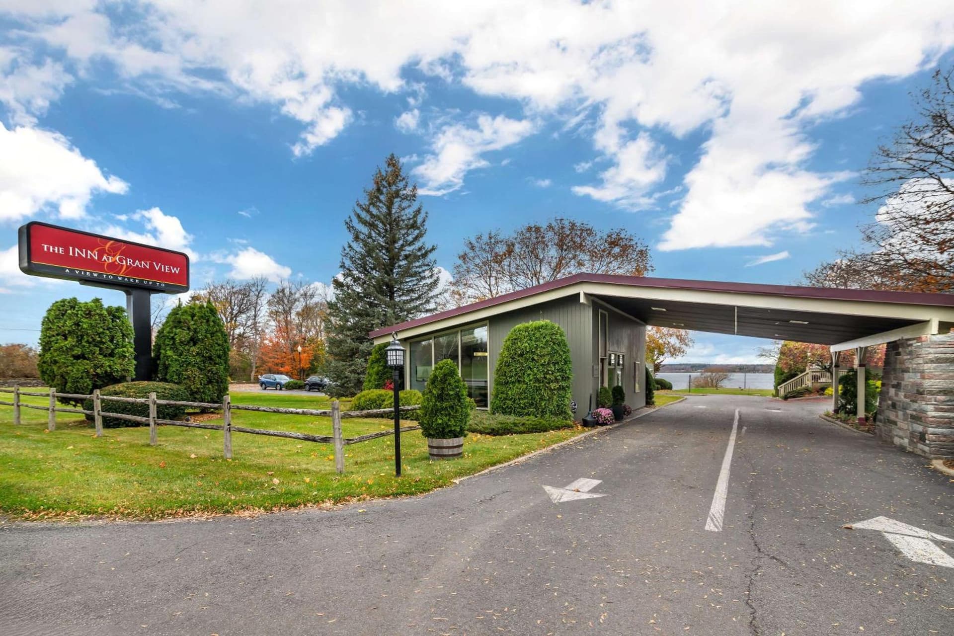 The Inn at Gran View Ogdensburg, an Ascend Collection Hotel featured exterior or lobby in Ogdensburg, NY — similar hotel