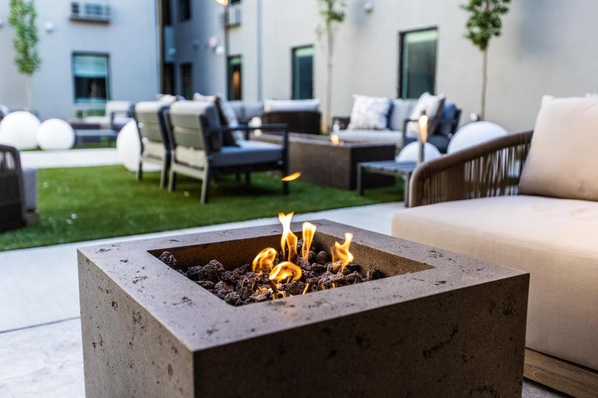 voco The Darwin Atlanta Midtown by IHG gallery photo in Atlanta, GA — image 32