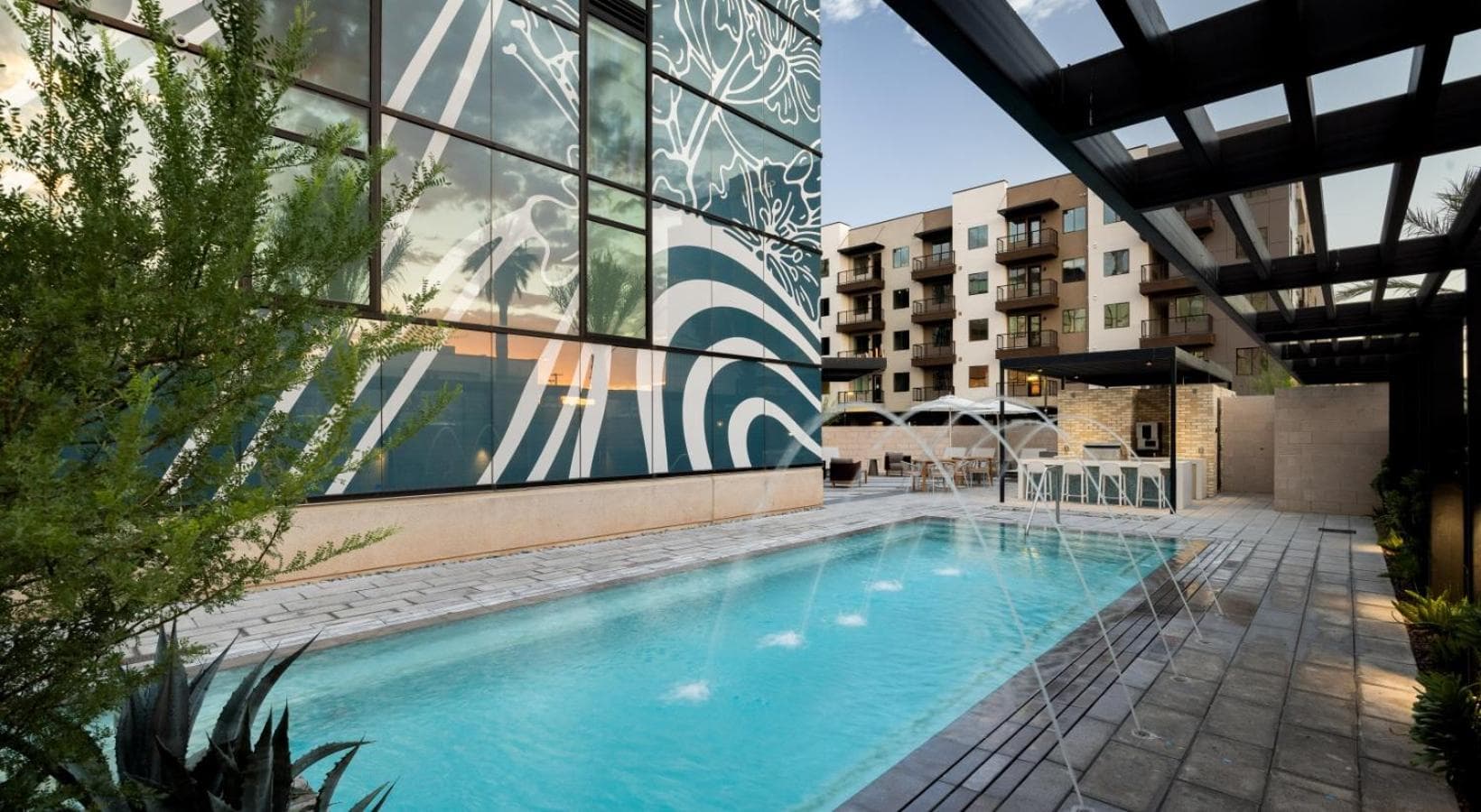Sentral Alloy Midtown interior in Phoenix, AZ — gallery photo 2