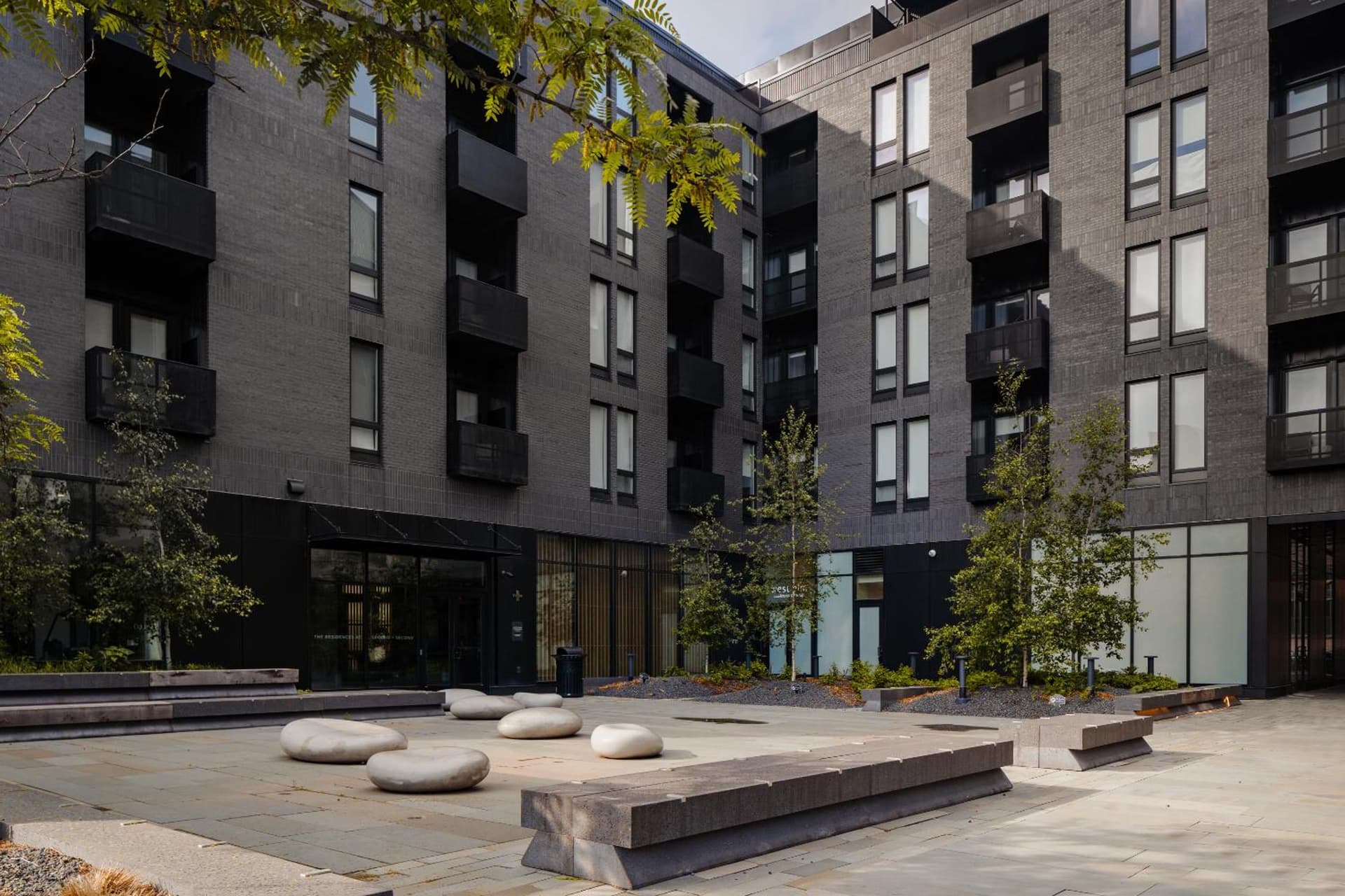 Sonder at SECOND & SECOND featured exterior or lobby in Minneapolis, MN — similar hotel