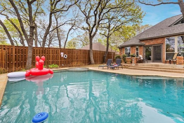 North Richland Hills Resort interior in North Richland Hills, TX — gallery photo 2