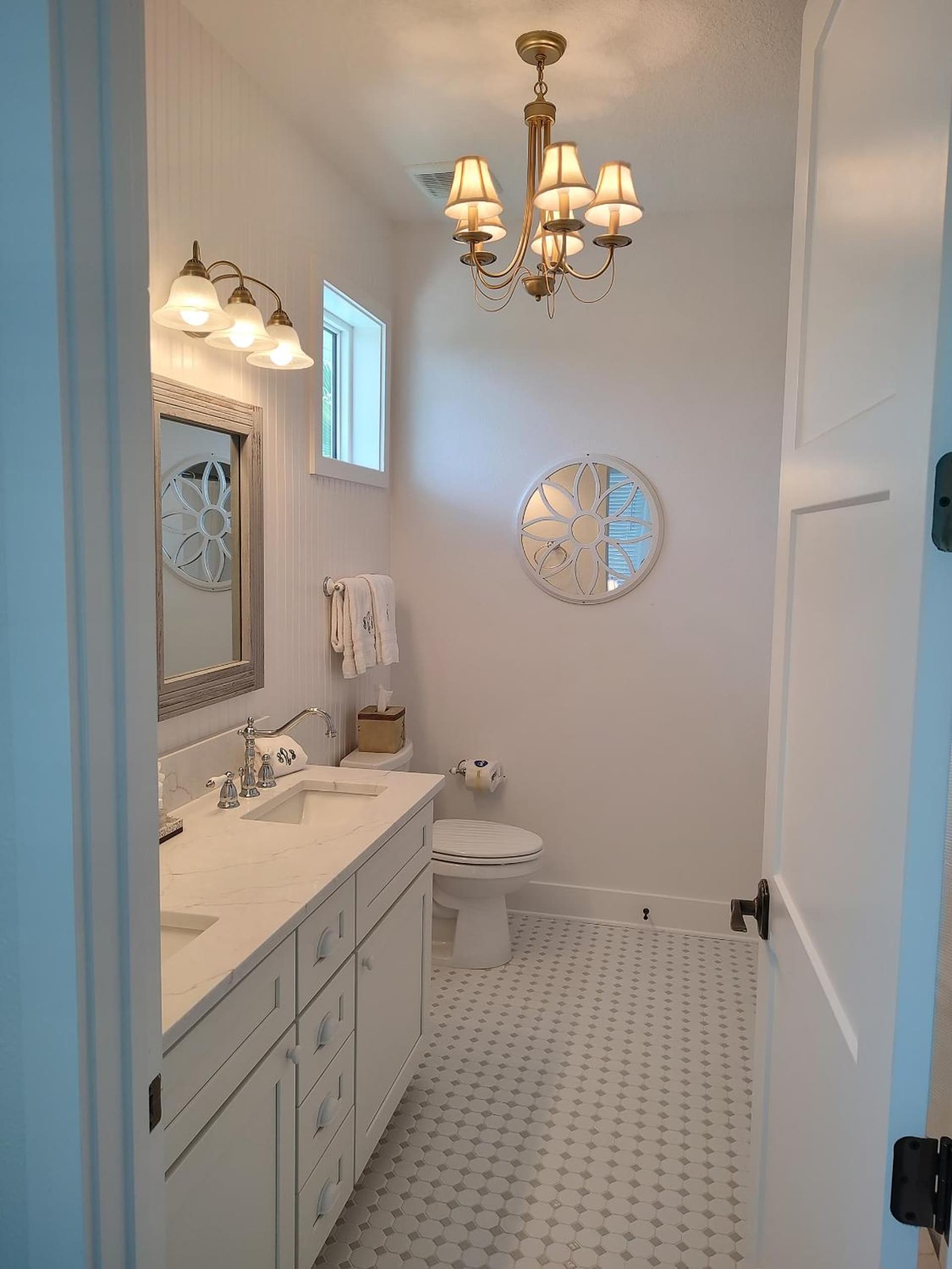 Bungalow Beach Resort gallery photo in Bradenton Beach, FL — image 20