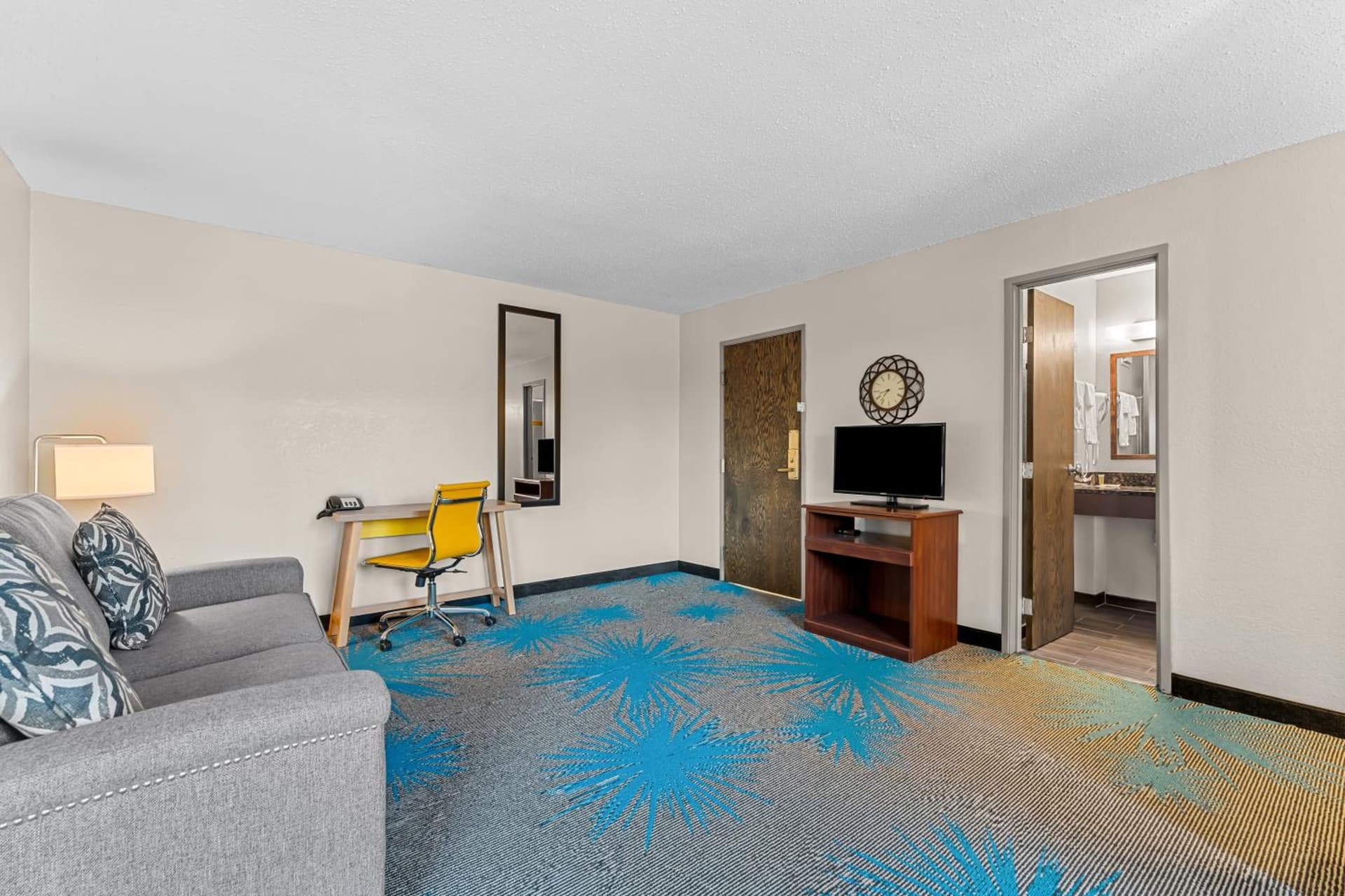 Days Inn by Wyndham Sioux Falls gallery photo in Sioux Falls, SD — image 40