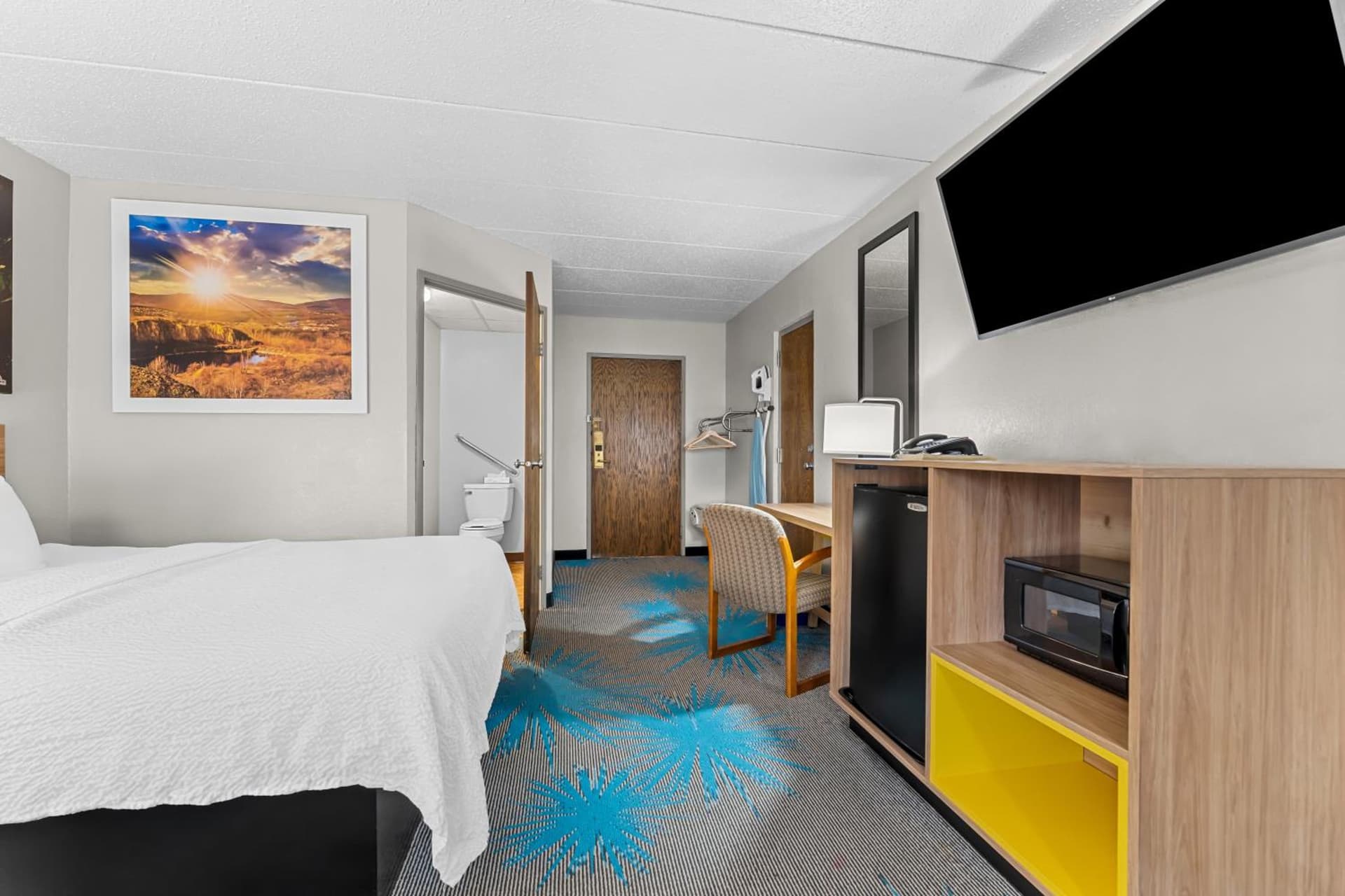 Days Inn by Wyndham Sioux Falls gallery photo in Sioux Falls, SD — image 69