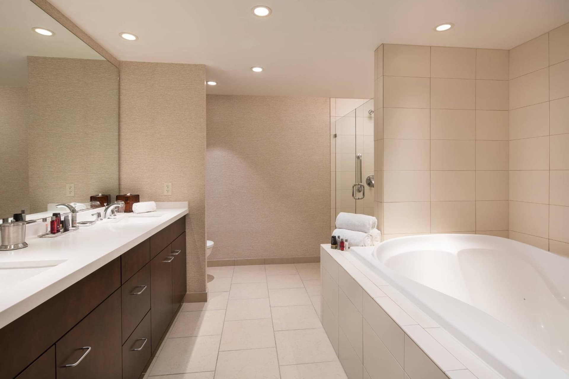 Chicago Marriott Naperville gallery photo in Naperville, IL — image 41