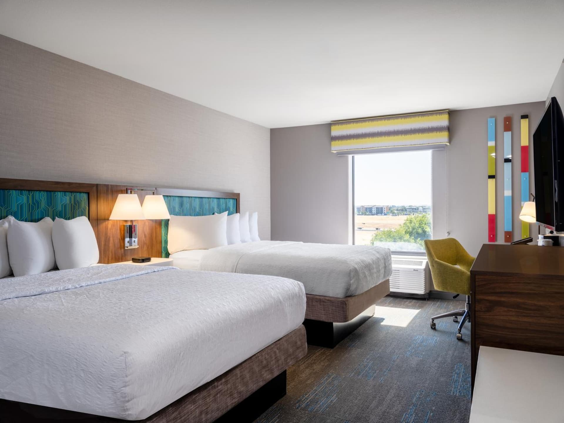Hampton Inn & Suites Boise-Meridian interior in Meridian, ID — gallery photo 2