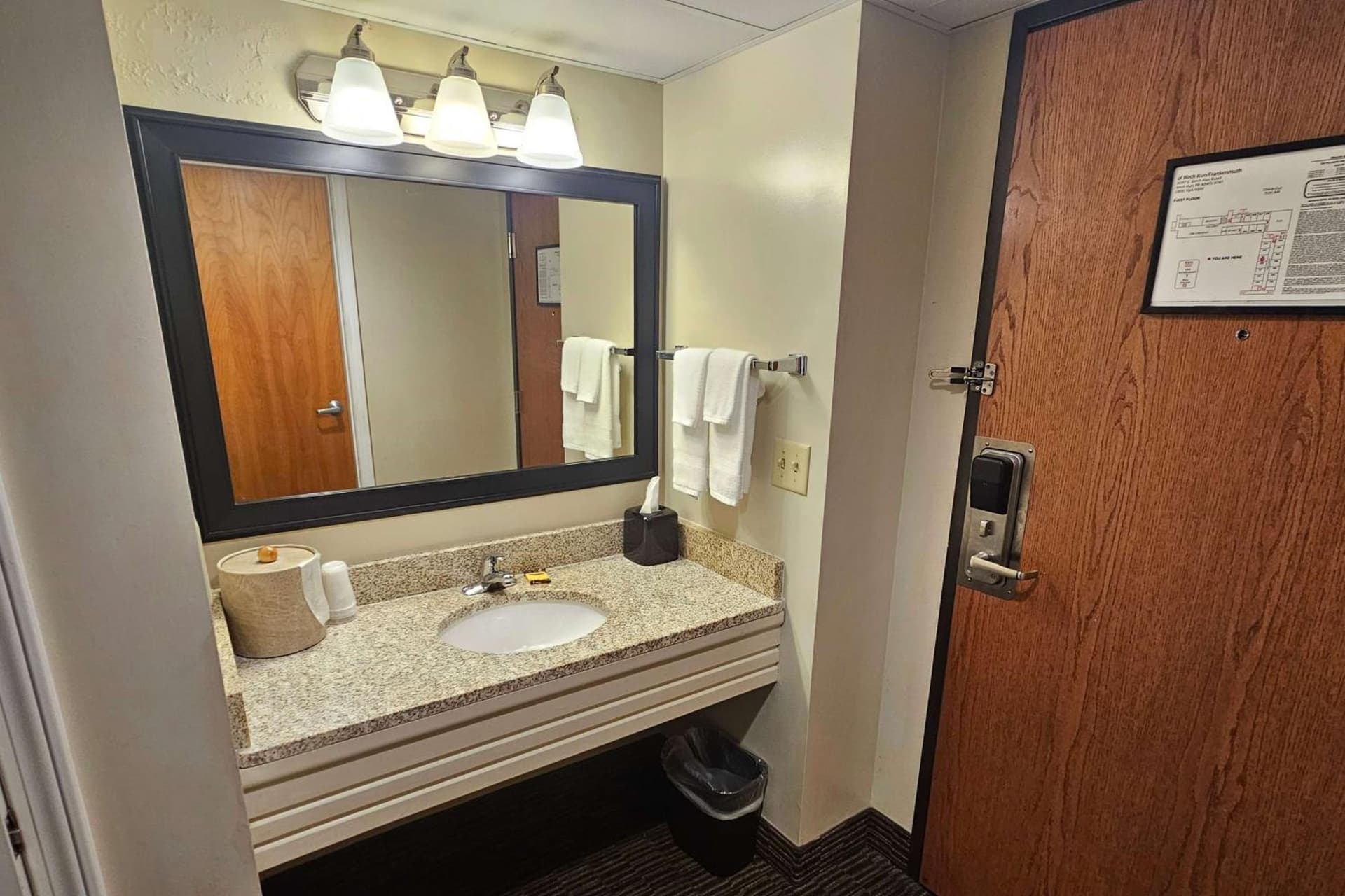 Americinn by Wyndham Birch Run - Frankenmuth property views in Birch Run, MI — gallery photo 3