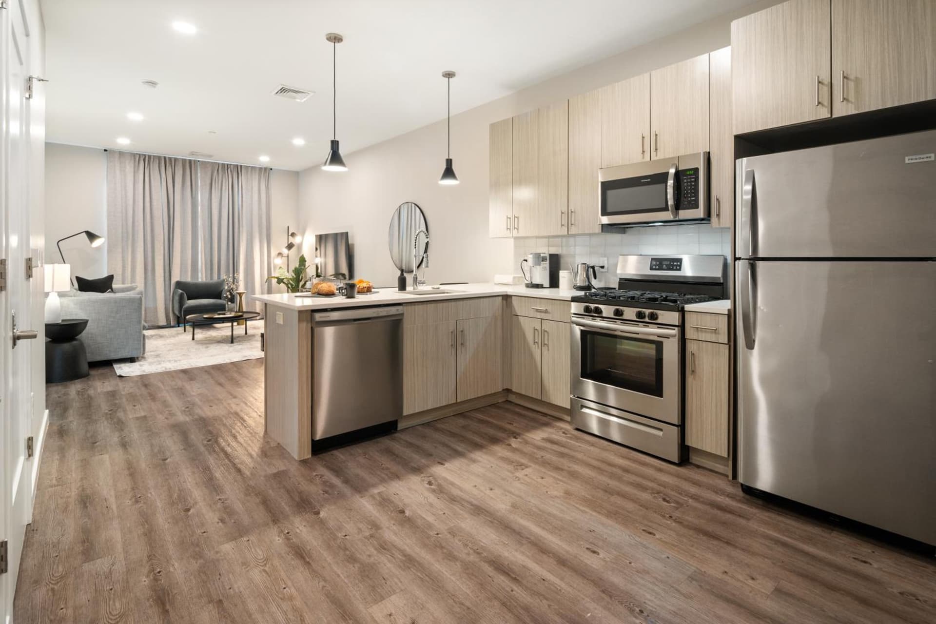 Luxury Furnished Apartments by Hyatus Downtown at Yale gallery photo in New Haven, CT — image 164