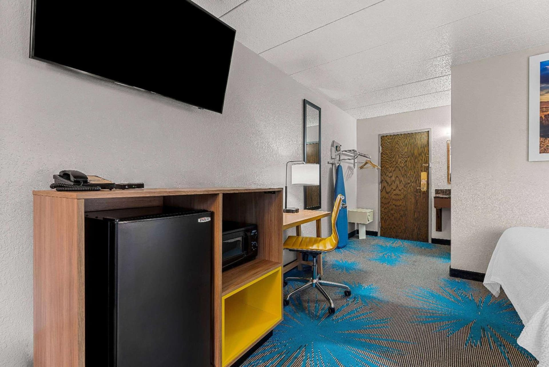Days Inn by Wyndham Sioux Falls gallery photo in Sioux Falls, SD — image 7