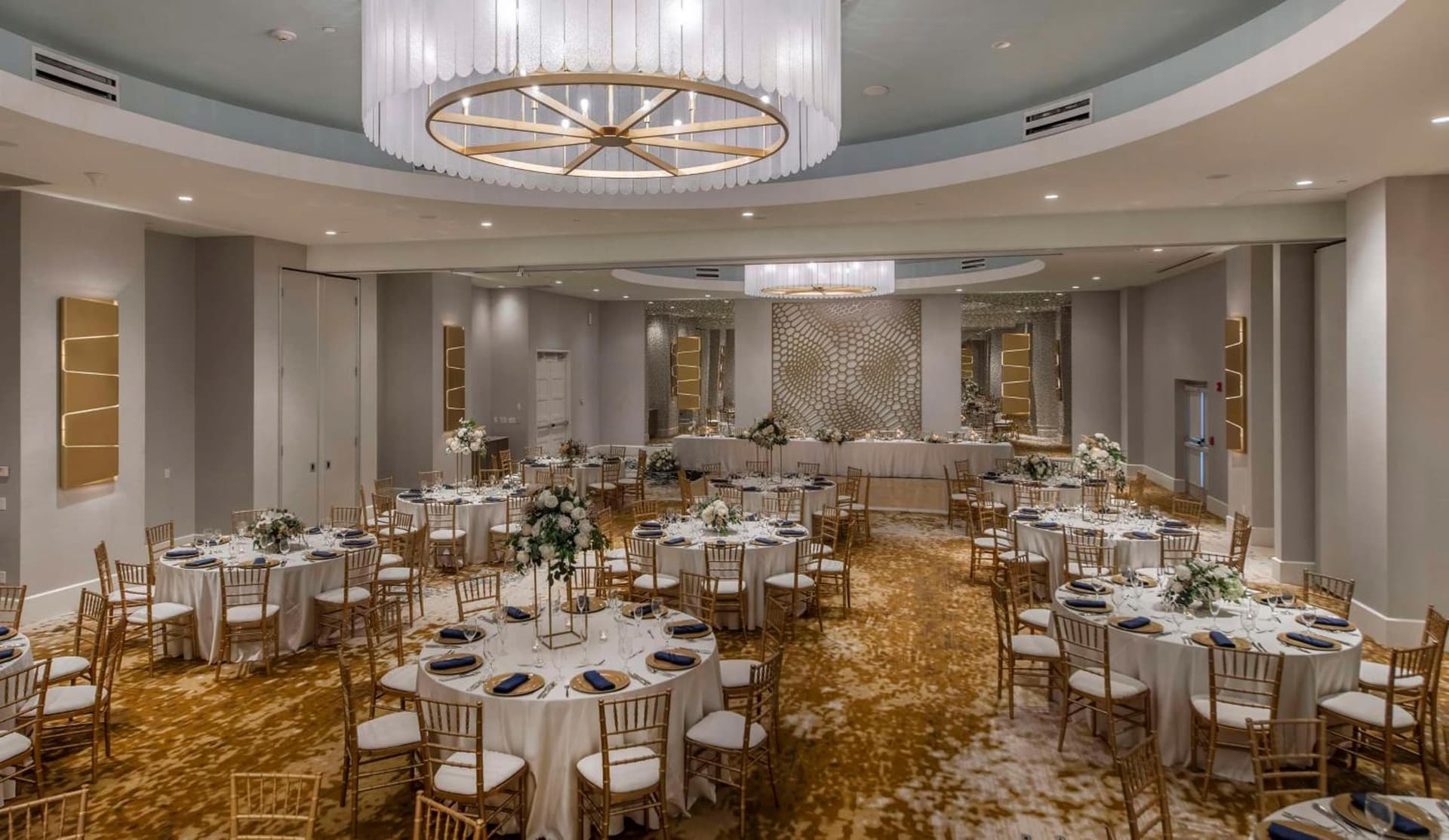 Embassy Suites by Hilton Raleigh Durham Airport Brier Creek gallery photo in Raleigh, NC — image 13