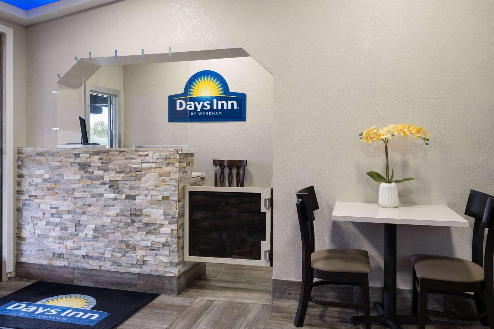 Days Inn by Wyndham Salisbury, NC property views in Salisbury, NC — gallery photo 3