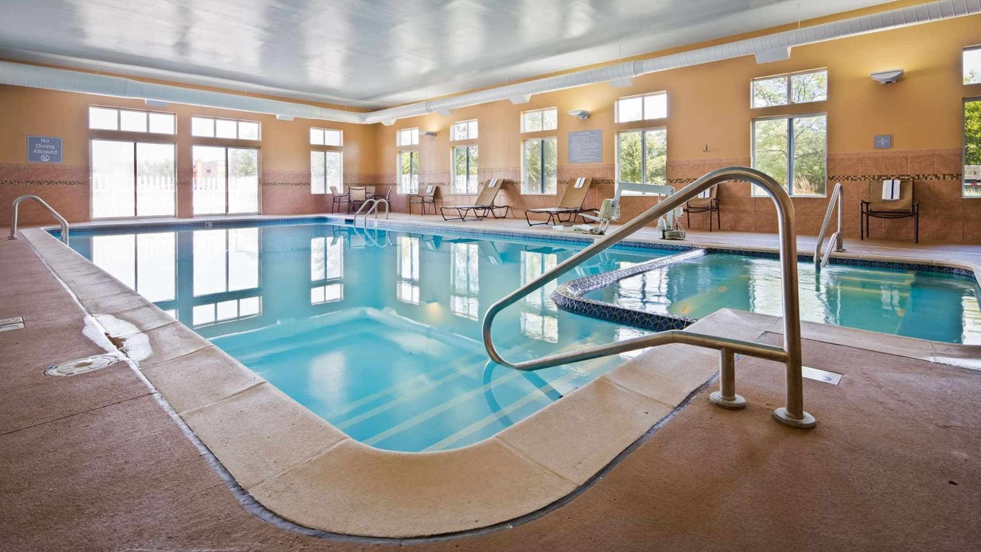 Best Western Plus Coldwater Hotel property views in Coldwater, MI — gallery photo 3
