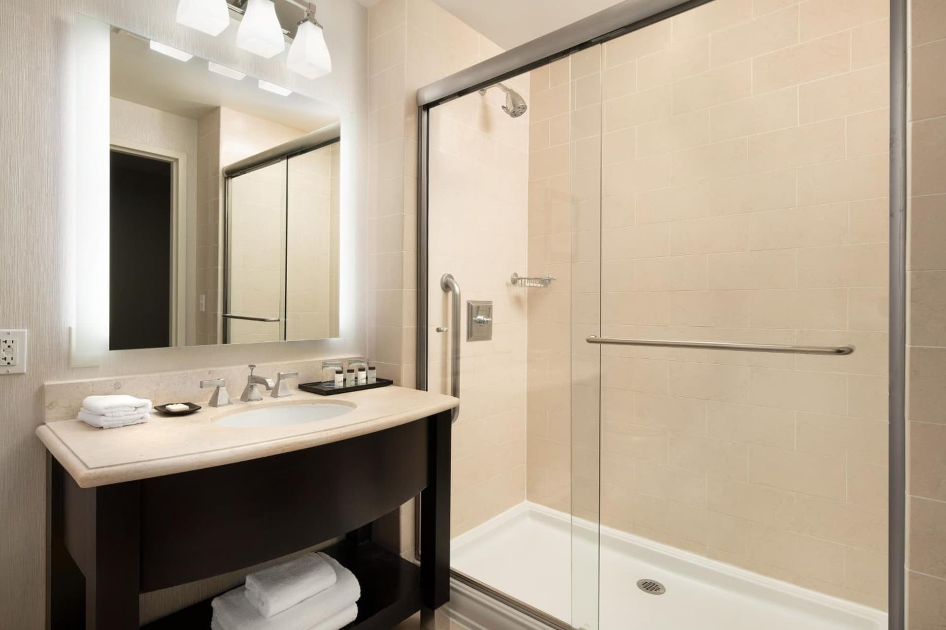 Sheraton Garden Grove-Anaheim South gallery photo in Anaheim, CA — image 5