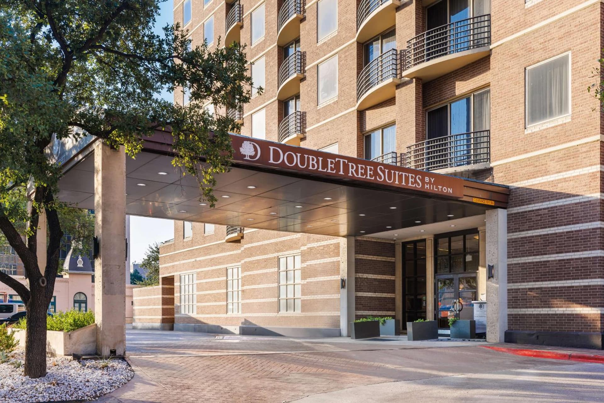 DoubleTree Suites by Hilton Austin Downtown Capitol property views in Austin, TX — gallery photo 3