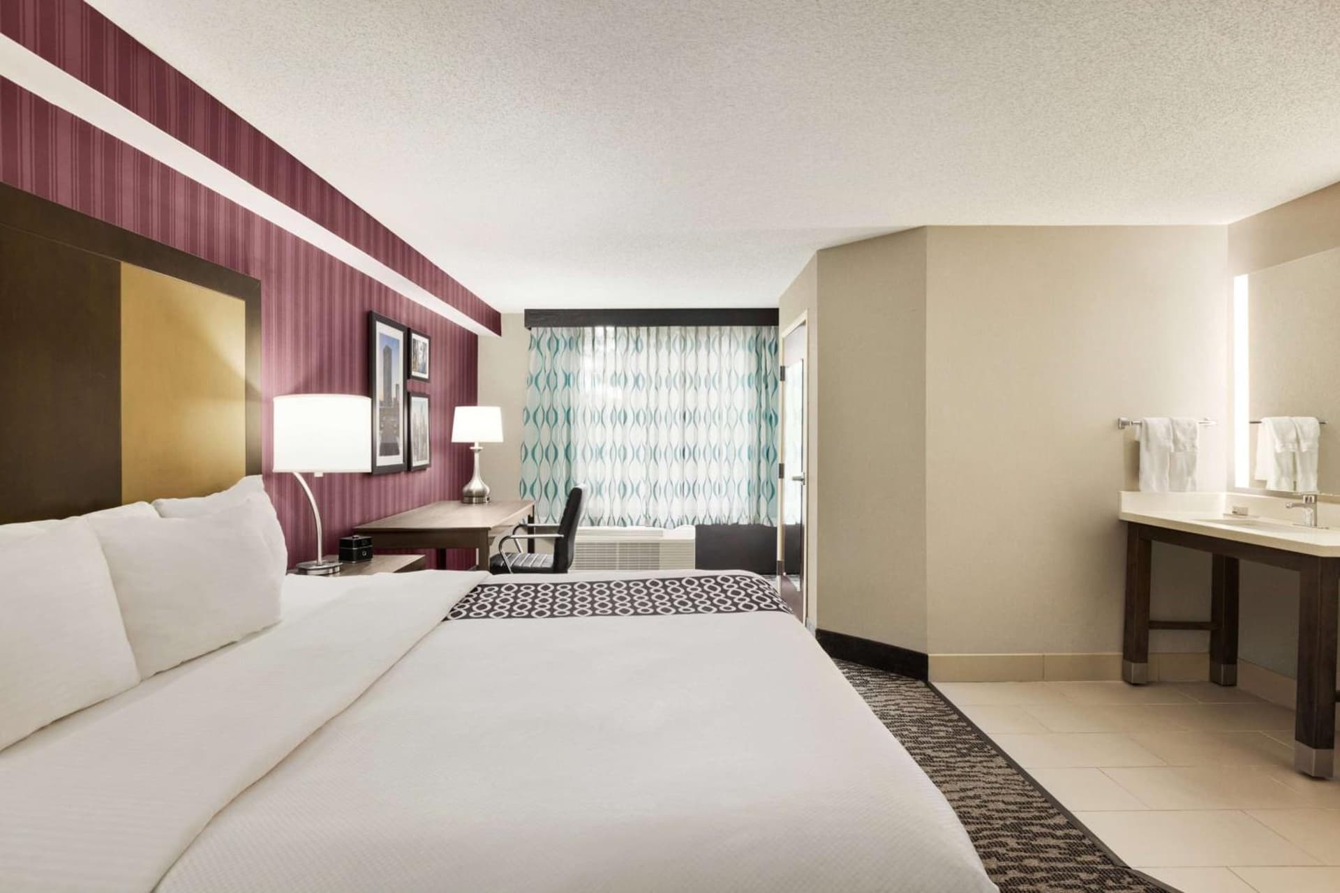 La Quinta by Wyndham Newark - Elkton gallery photo in Elkton, MD — image 18