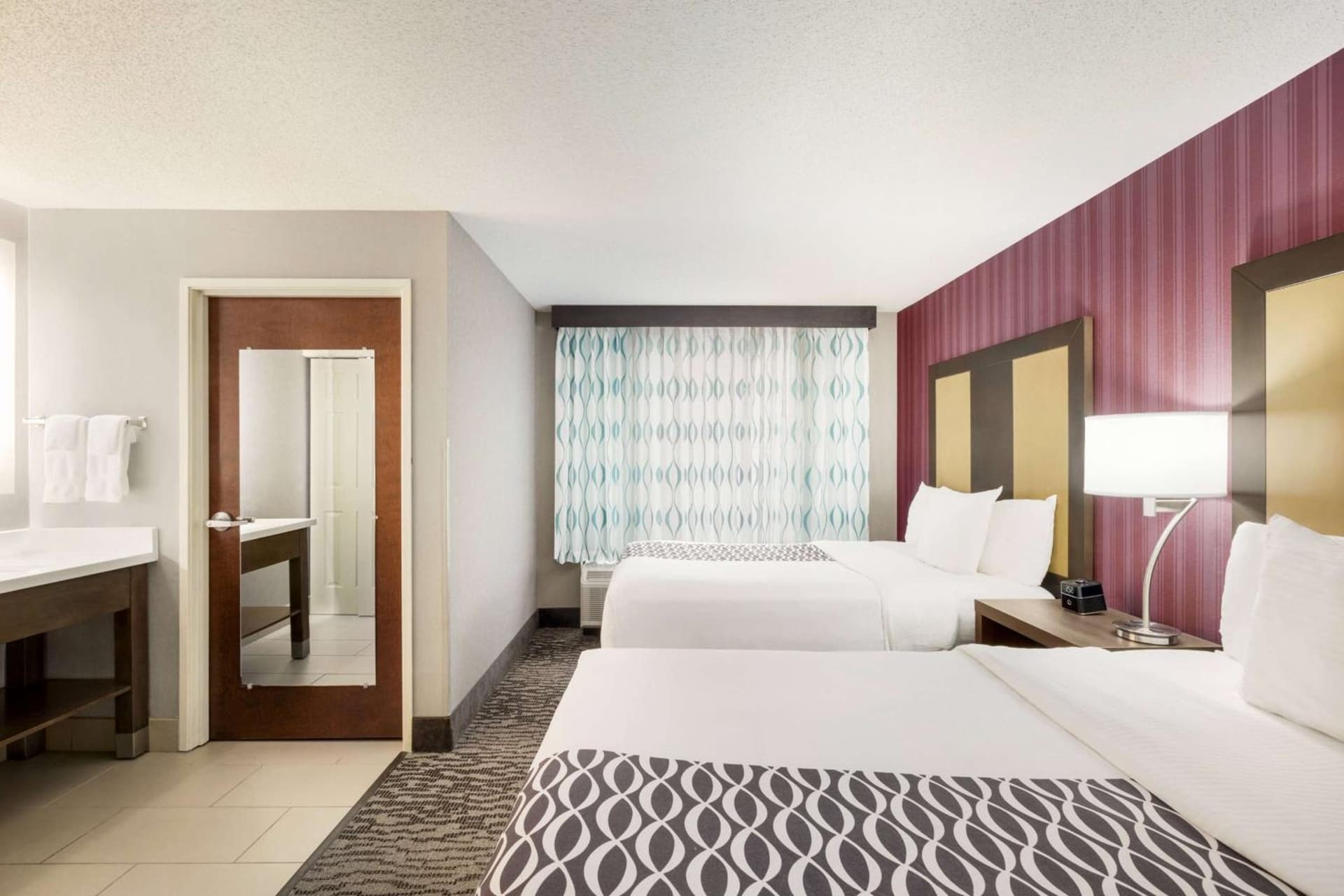 La Quinta by Wyndham Newark - Elkton gallery photo in Elkton, MD — image 7