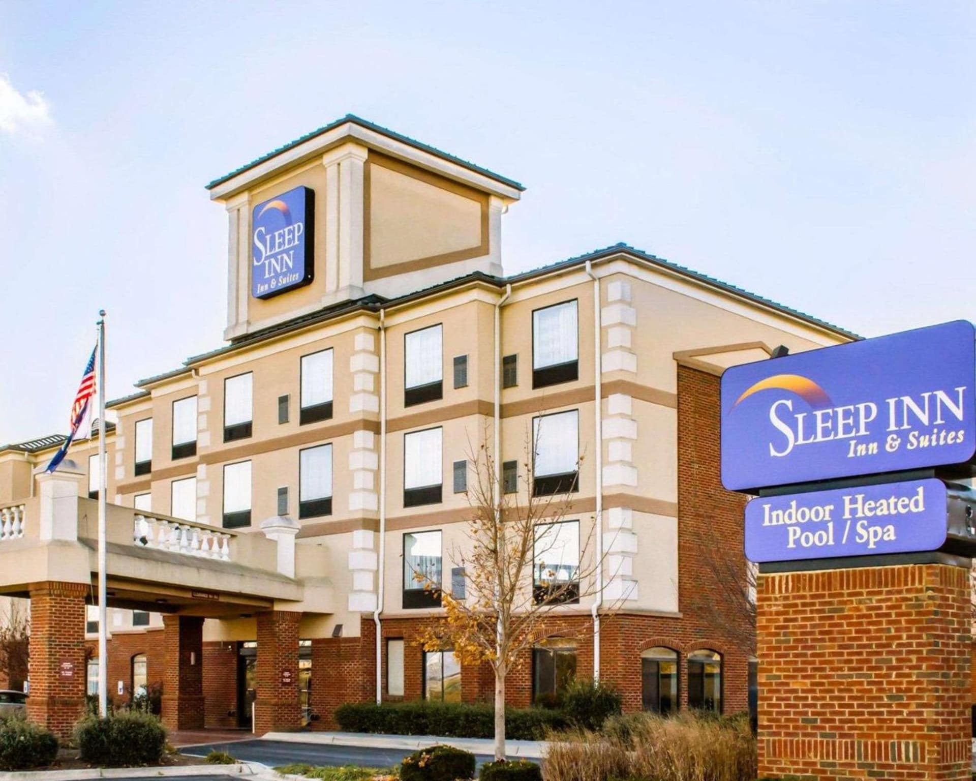 Sleep Inn & Suites Virginia Horse Center interior in Lexington, VA — gallery photo 2