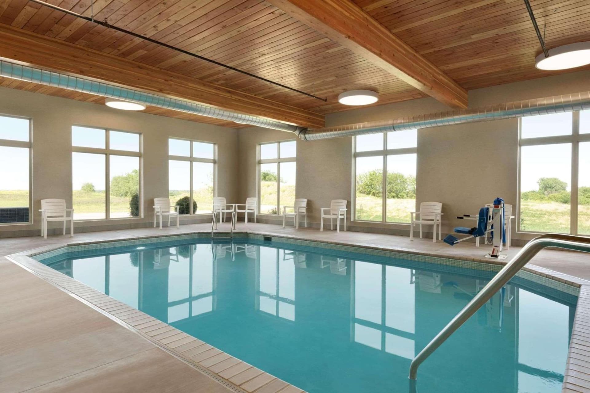 Country Inn & Suites by Radisson, Indianola, IA interior in Indianola, IA — gallery photo 2