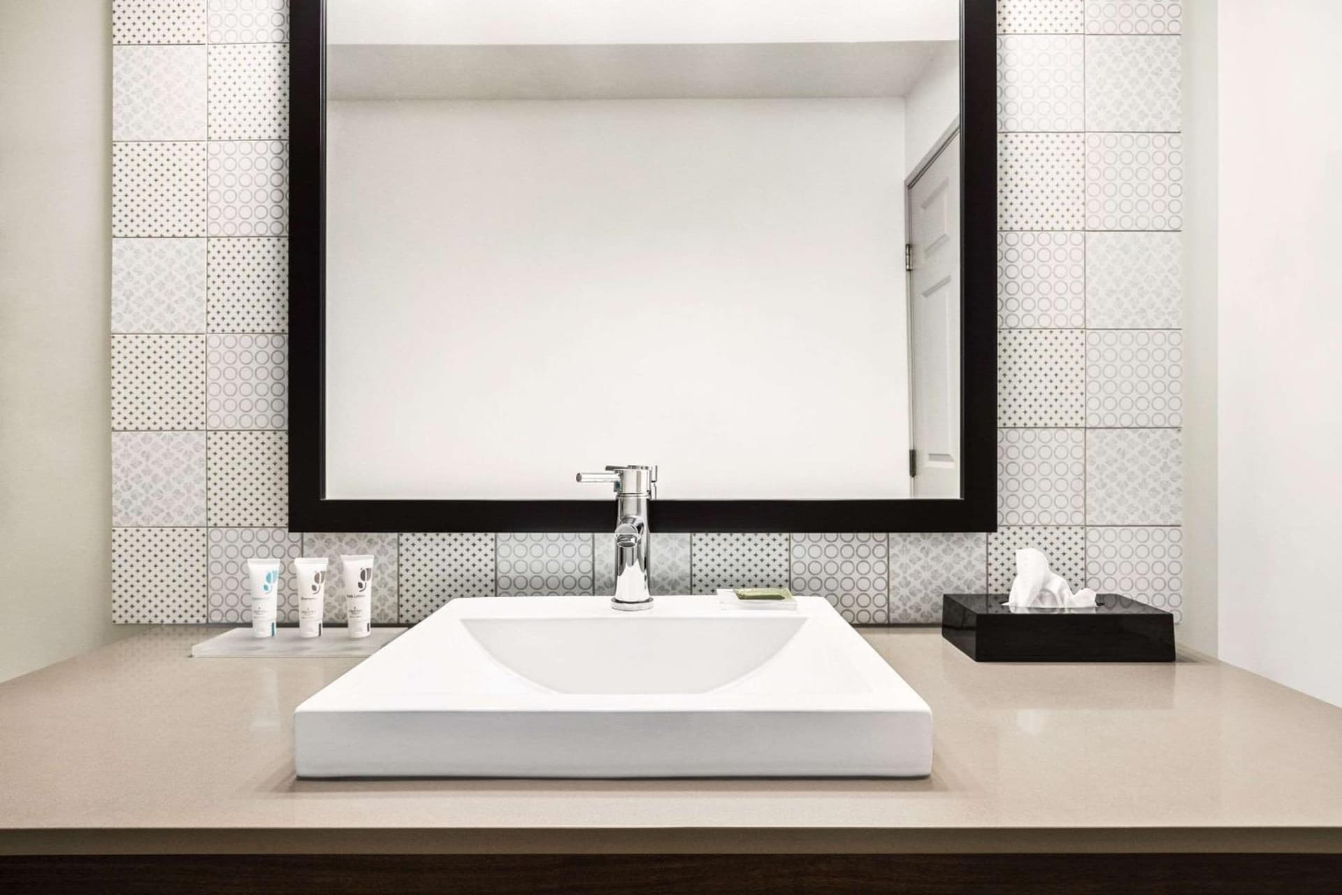 Country Inn & Suites by Radisson, St Cloud East, MN gallery photo in Saint Cloud, MN — image 46