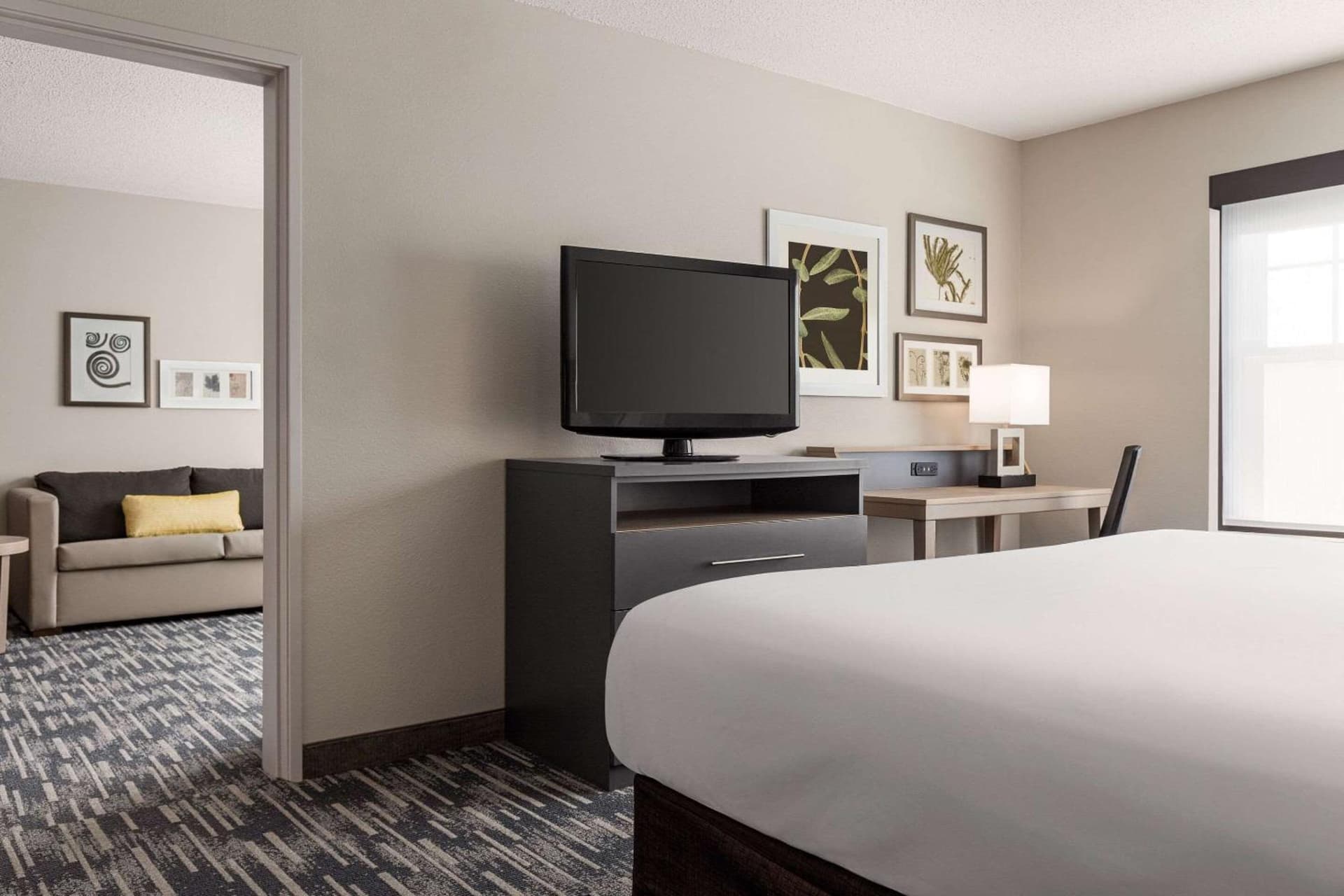 Country Inn & Suites by Radisson, St Cloud East, MN gallery photo in Saint Cloud, MN — image 42