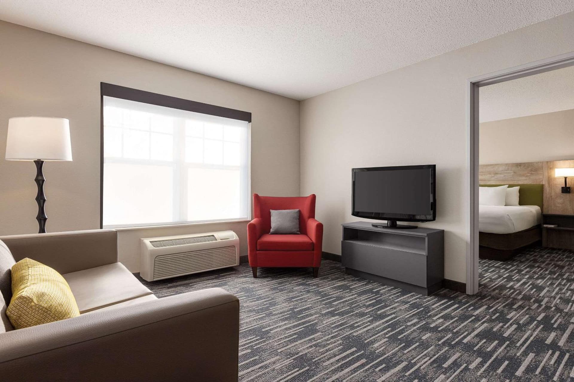 Country Inn & Suites by Radisson, St Cloud East, MN gallery photo in Saint Cloud, MN — image 14