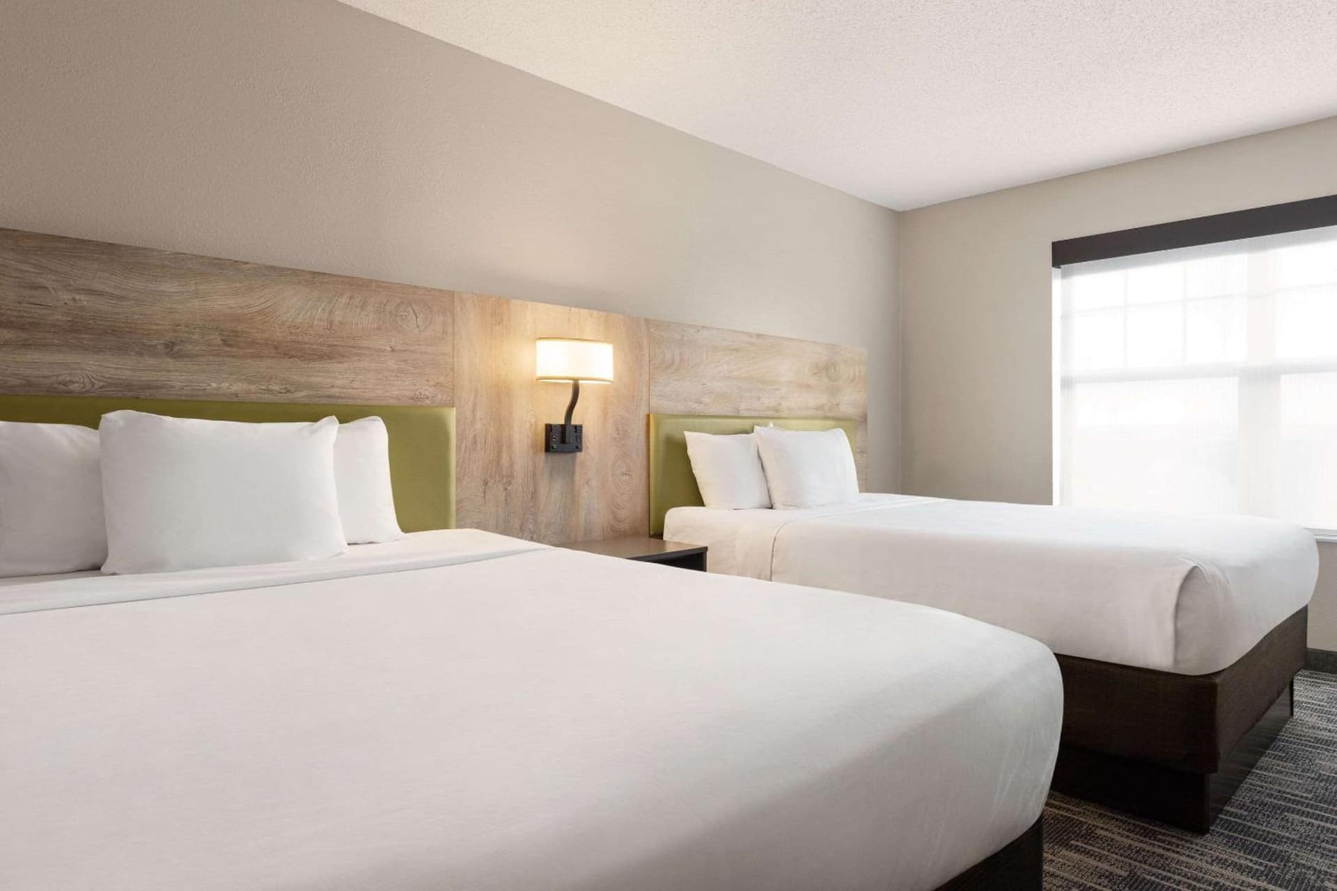 Country Inn & Suites by Radisson, St Cloud East, MN gallery photo in Saint Cloud, MN — image 61