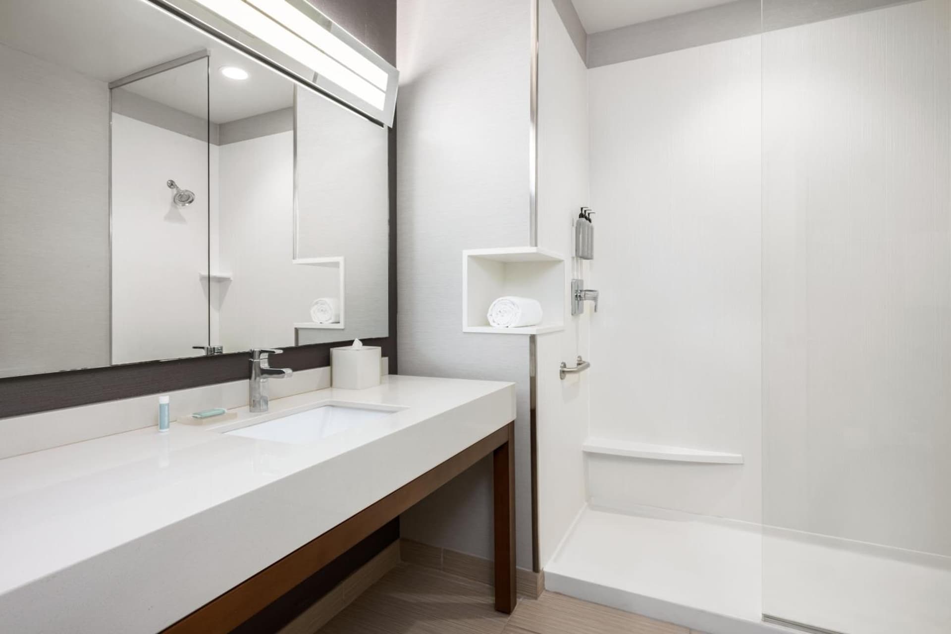 Courtyard by Marriott Auburn gallery photo in Auburn, AL — image 12