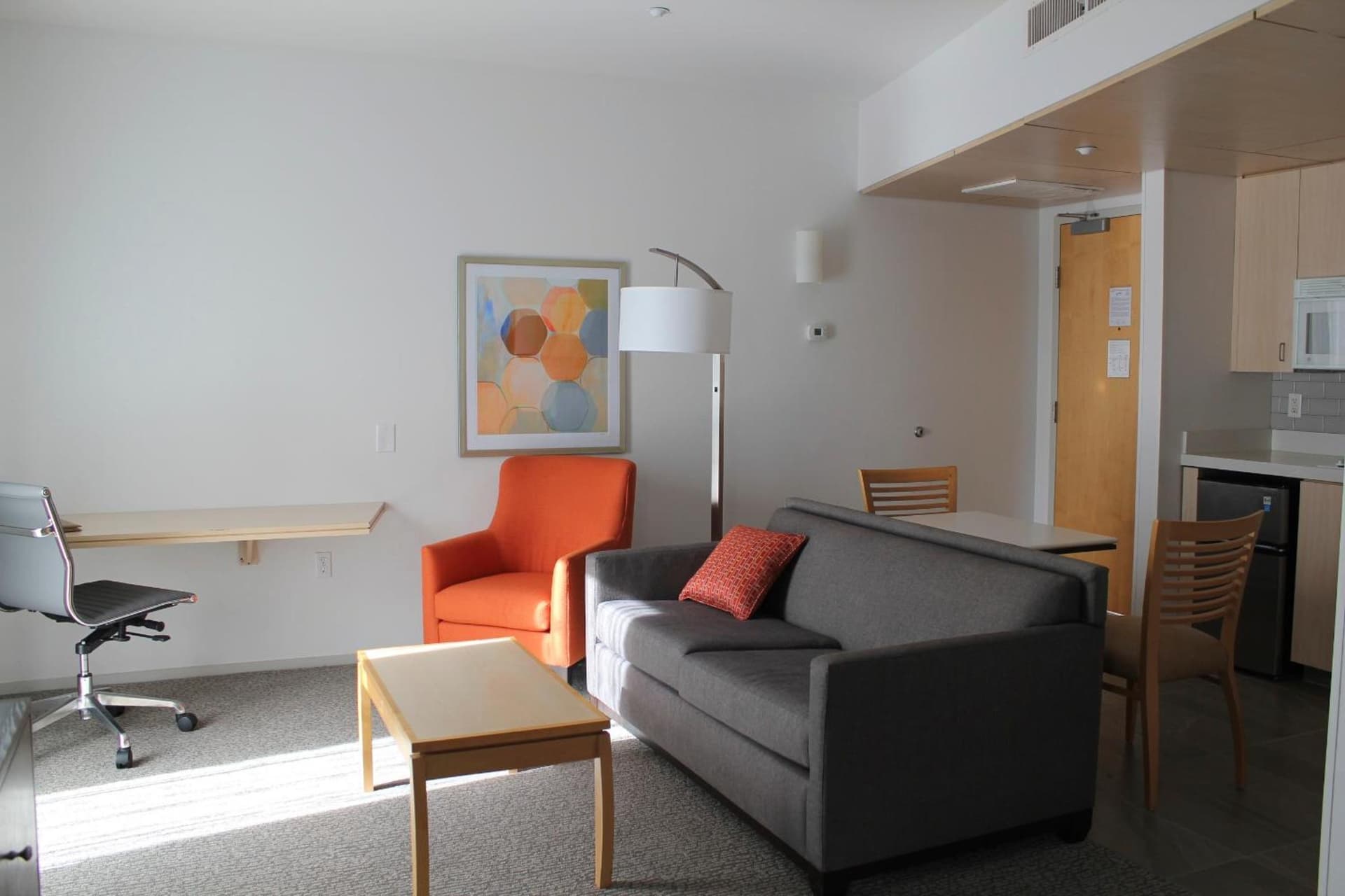 Corporate Inn Sunnyvale - All-Suite Hotel gallery photo in Sunnyvale, CA — image 32