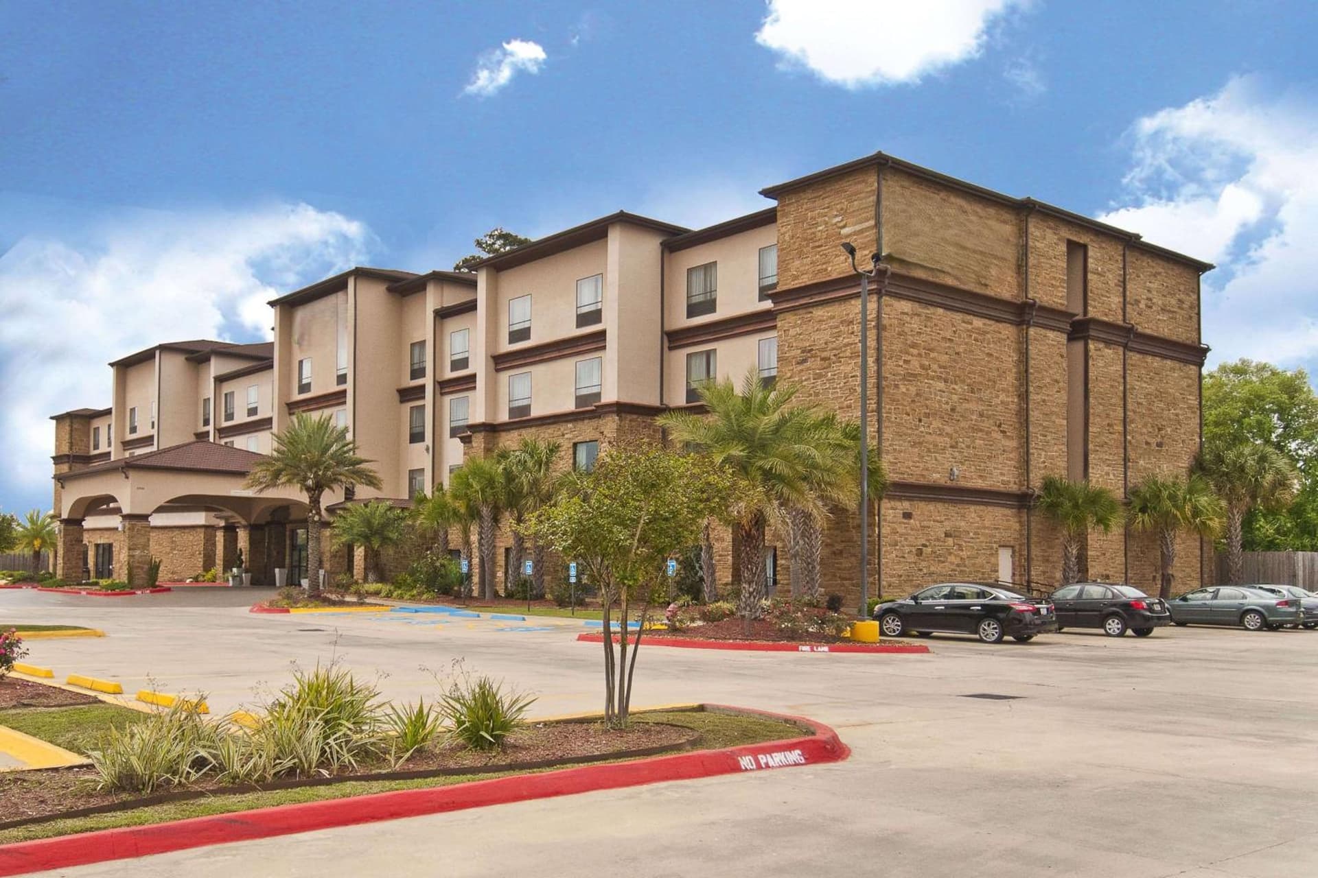 Wyndham Lake Charles Casino Area gallery photo in Lake Charles, LA — image 58