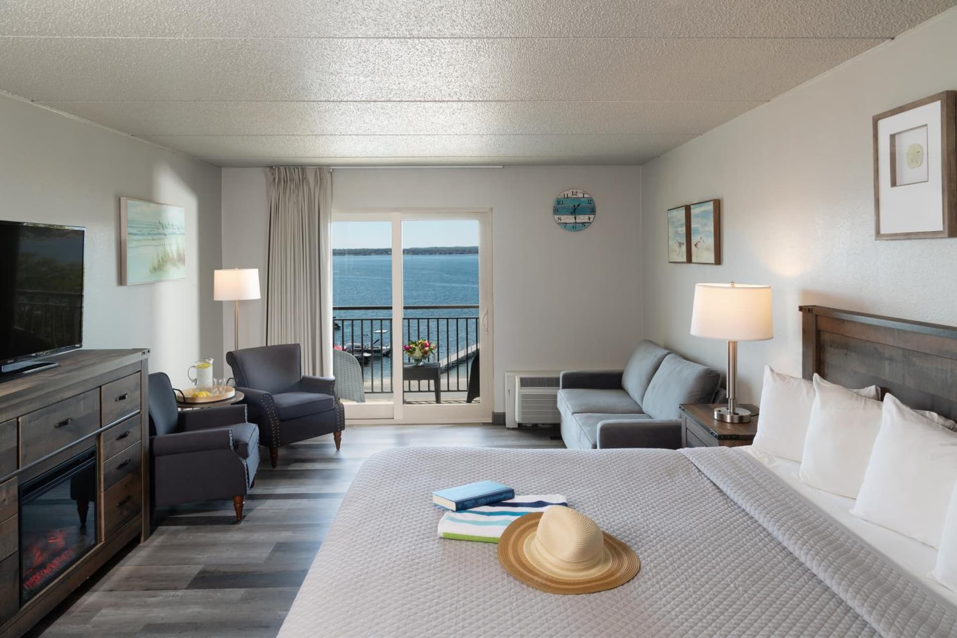 Harbor Shores on Lake Geneva gallery photo in Lake Geneva, WI — image 34
