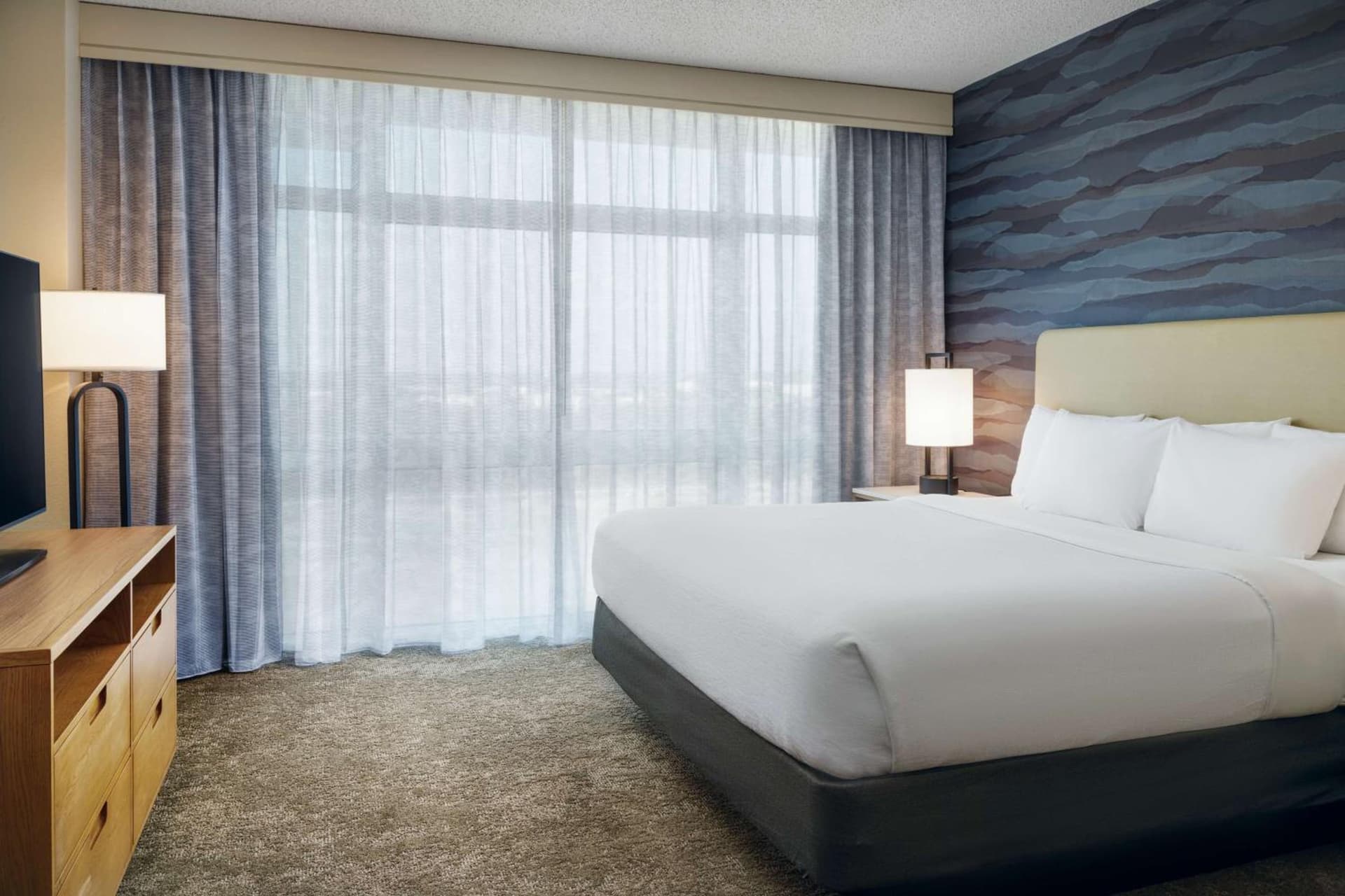 Embassy Suites North Charleston Airport Hotel Convention gallery photo in Charleston, SC — image 33