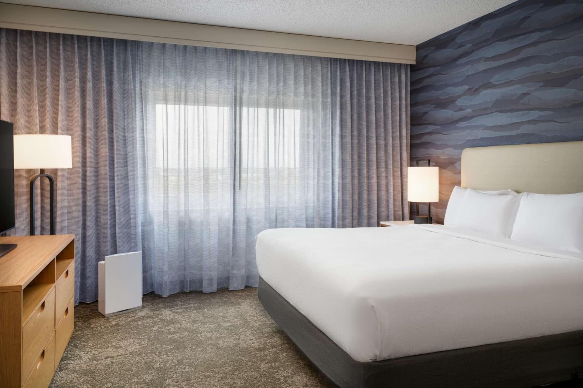 Embassy Suites North Charleston Airport Hotel Convention interior in Charleston, SC — gallery photo 2