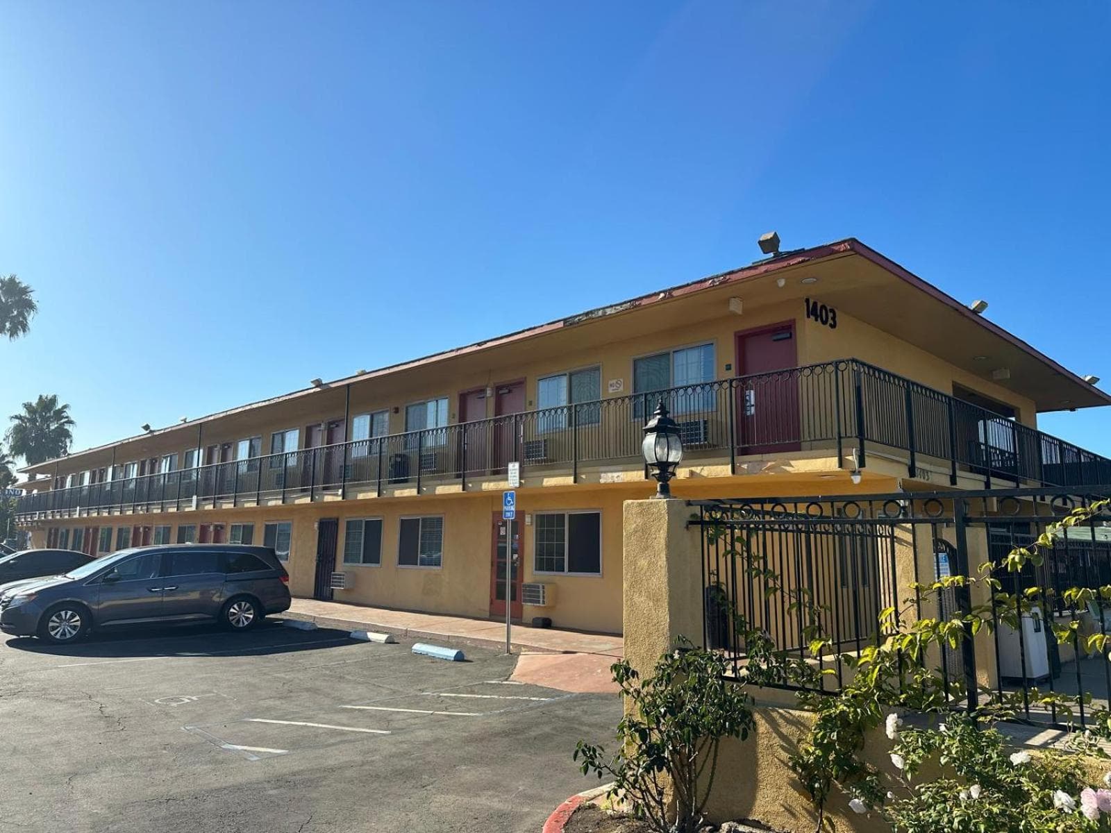 Hotel Avenida - Oceanside Camp Pendleton gallery photo in Oceanside, CA — image 26
