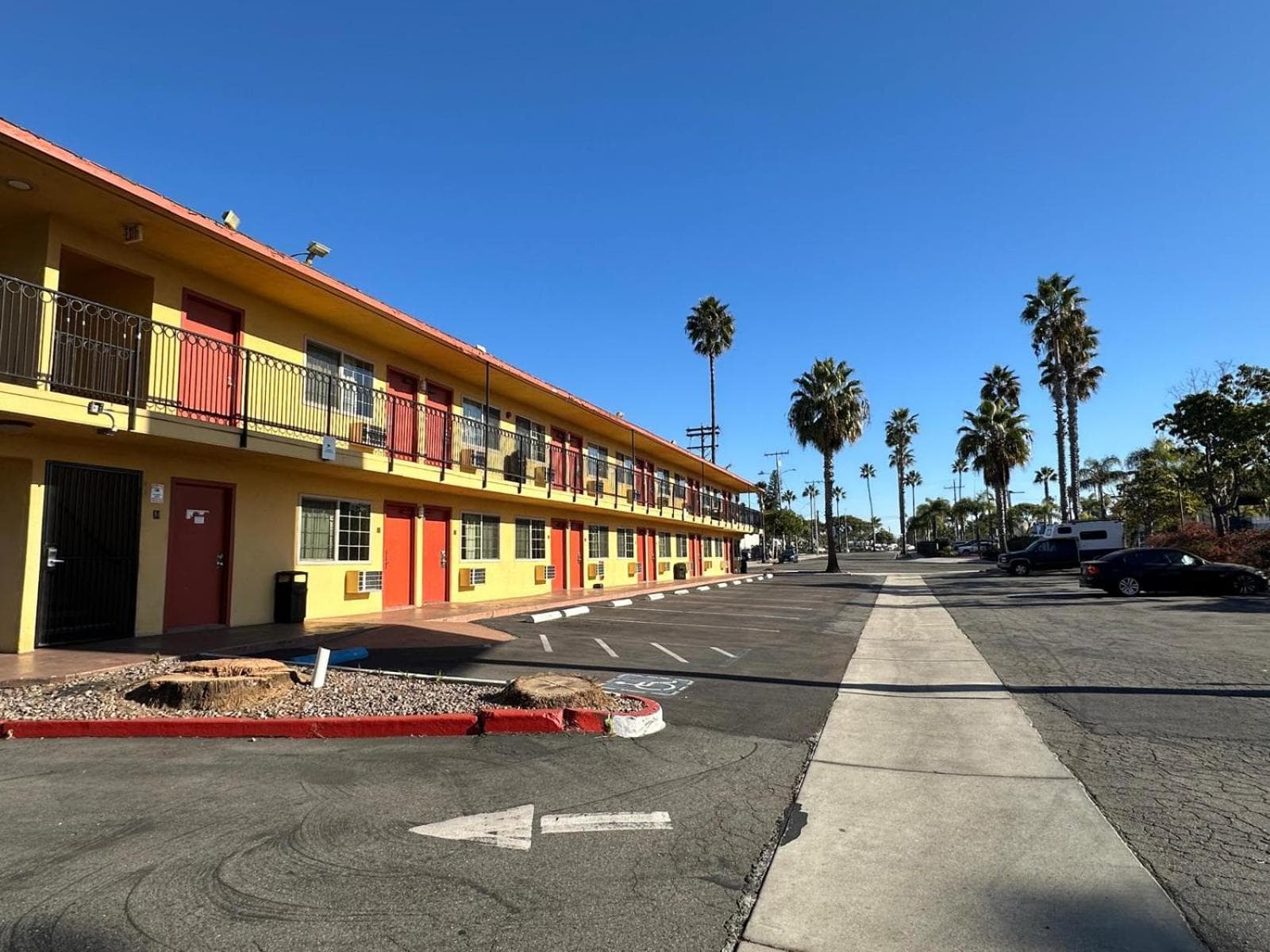 Hotel Avenida - Oceanside Camp Pendleton gallery photo in Oceanside, CA — image 33