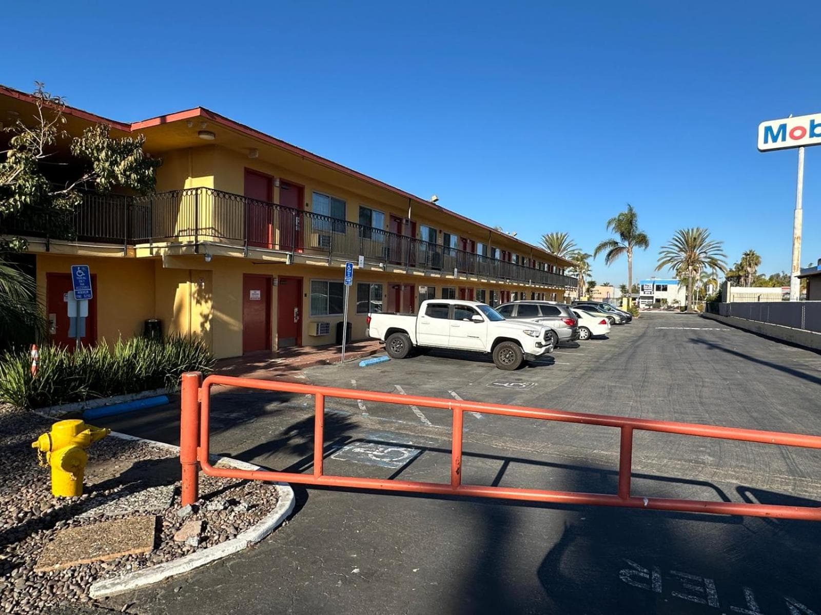 Hotel Avenida - Oceanside Camp Pendleton interior in Oceanside, CA — gallery photo 2