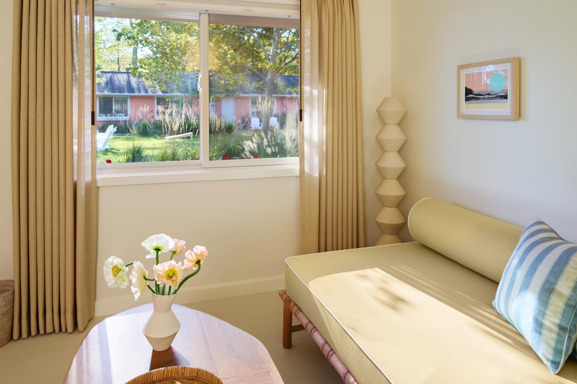 Silver Sands Motel & Beach Bungalows gallery photo in Greenport, NY — image 87