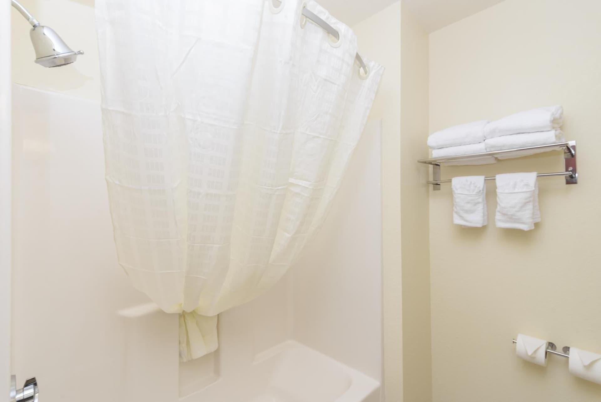 Best Western Concord Inn and Suites gallery photo in Concord, NH — image 49
