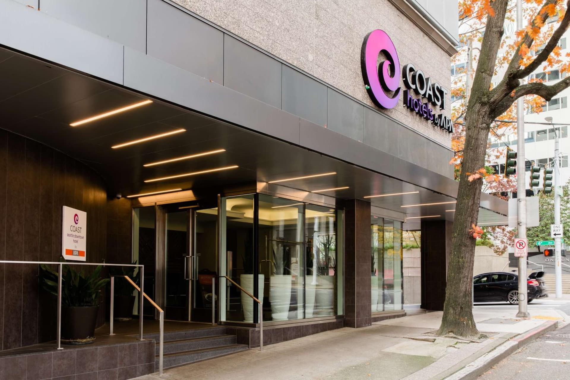 Coast Seattle Downtown Hotel by APA interior in Seattle, WA — gallery photo 2