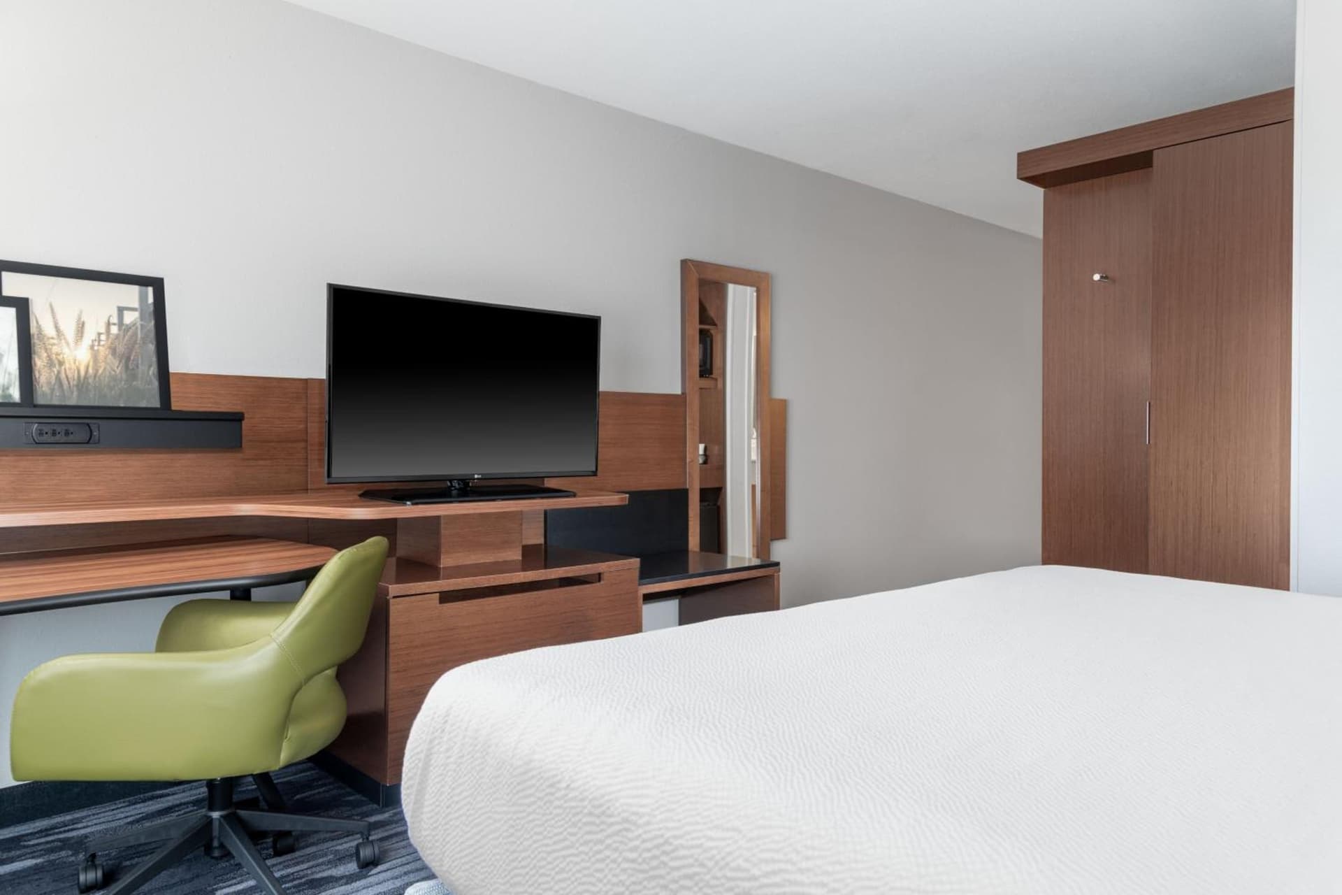 Fairfield Inn & Suites by Marriott Martinsburg gallery photo in Martinsburg, WV — image 58